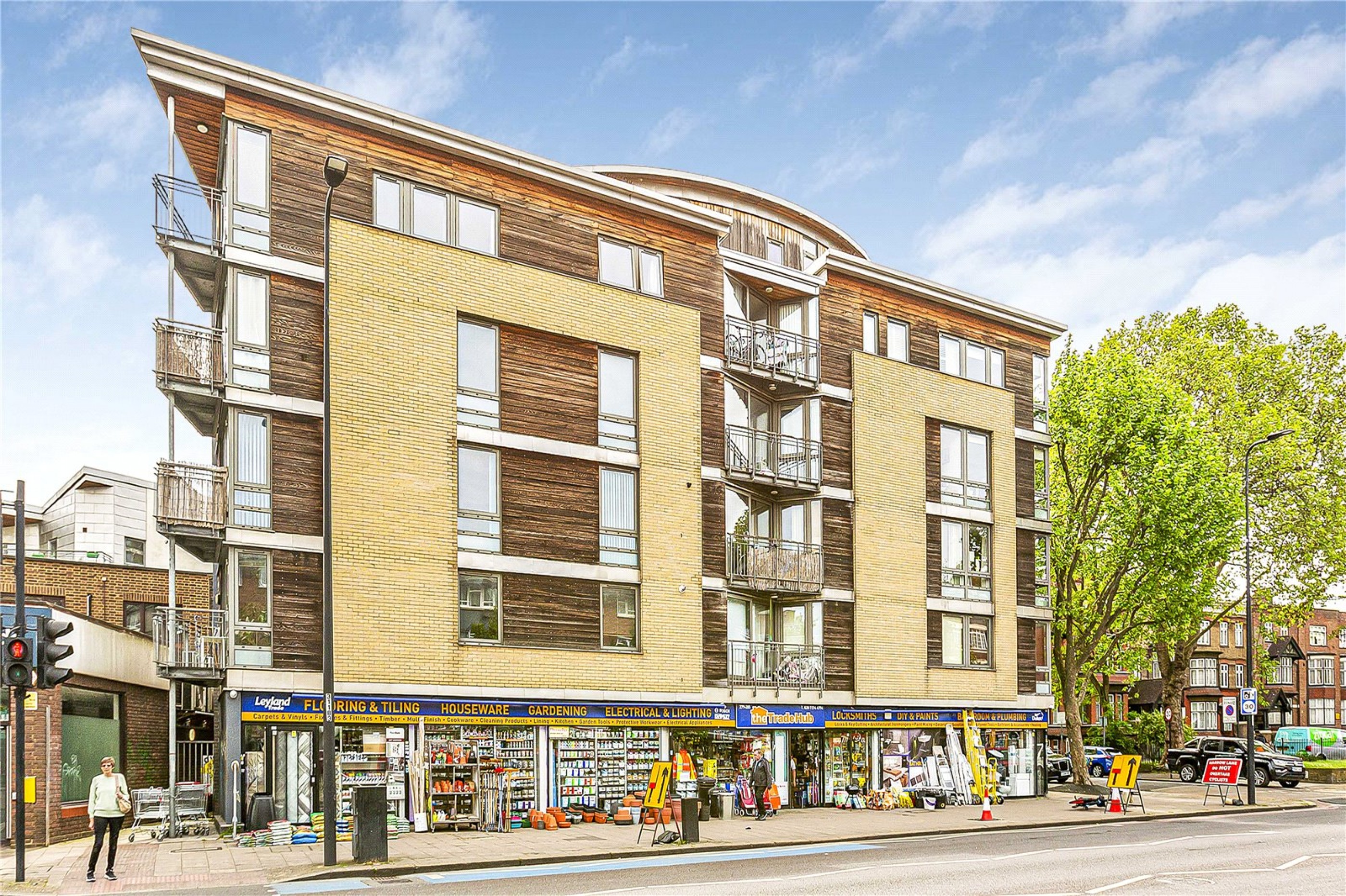 Images for London EAID:4101633374 BID:CLM