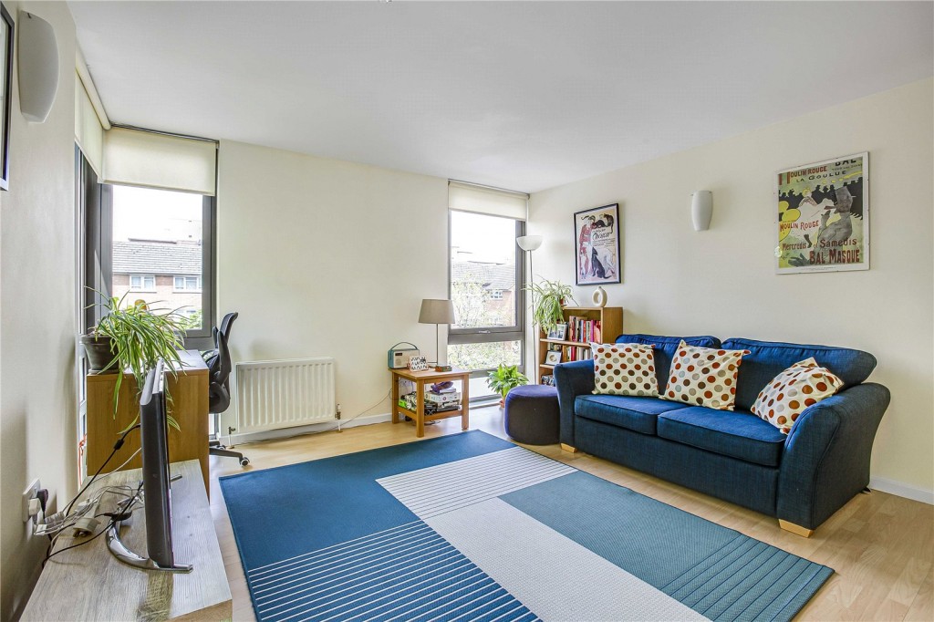 Images for London EAID:4101633374 BID:CLM