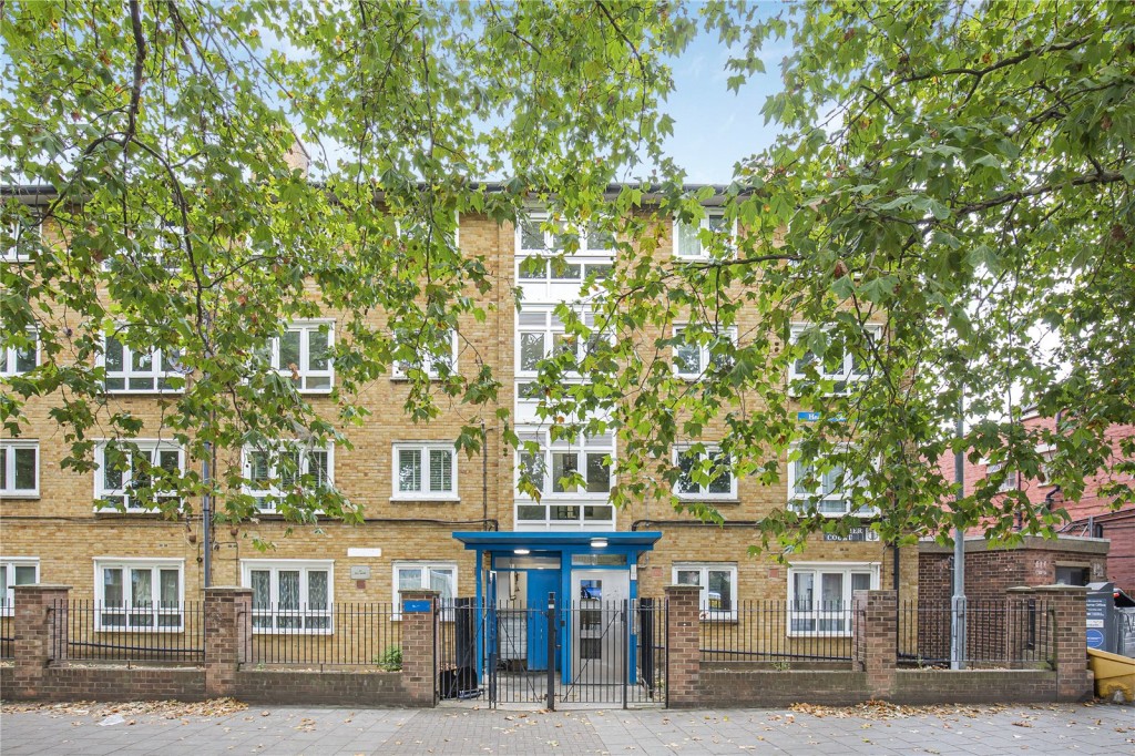 Images for London EAID:4101633374 BID:CLM