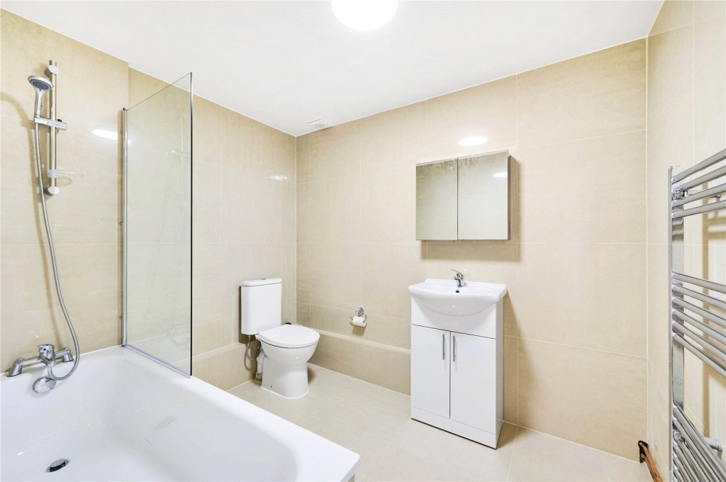 Images for London EAID:163099177 BID:CLM