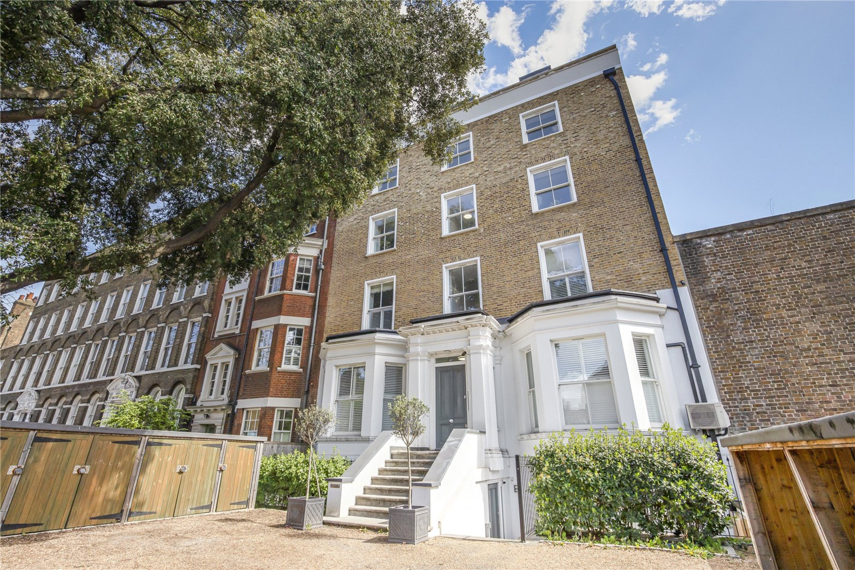 Images for London EAID:163099177 BID:CLM