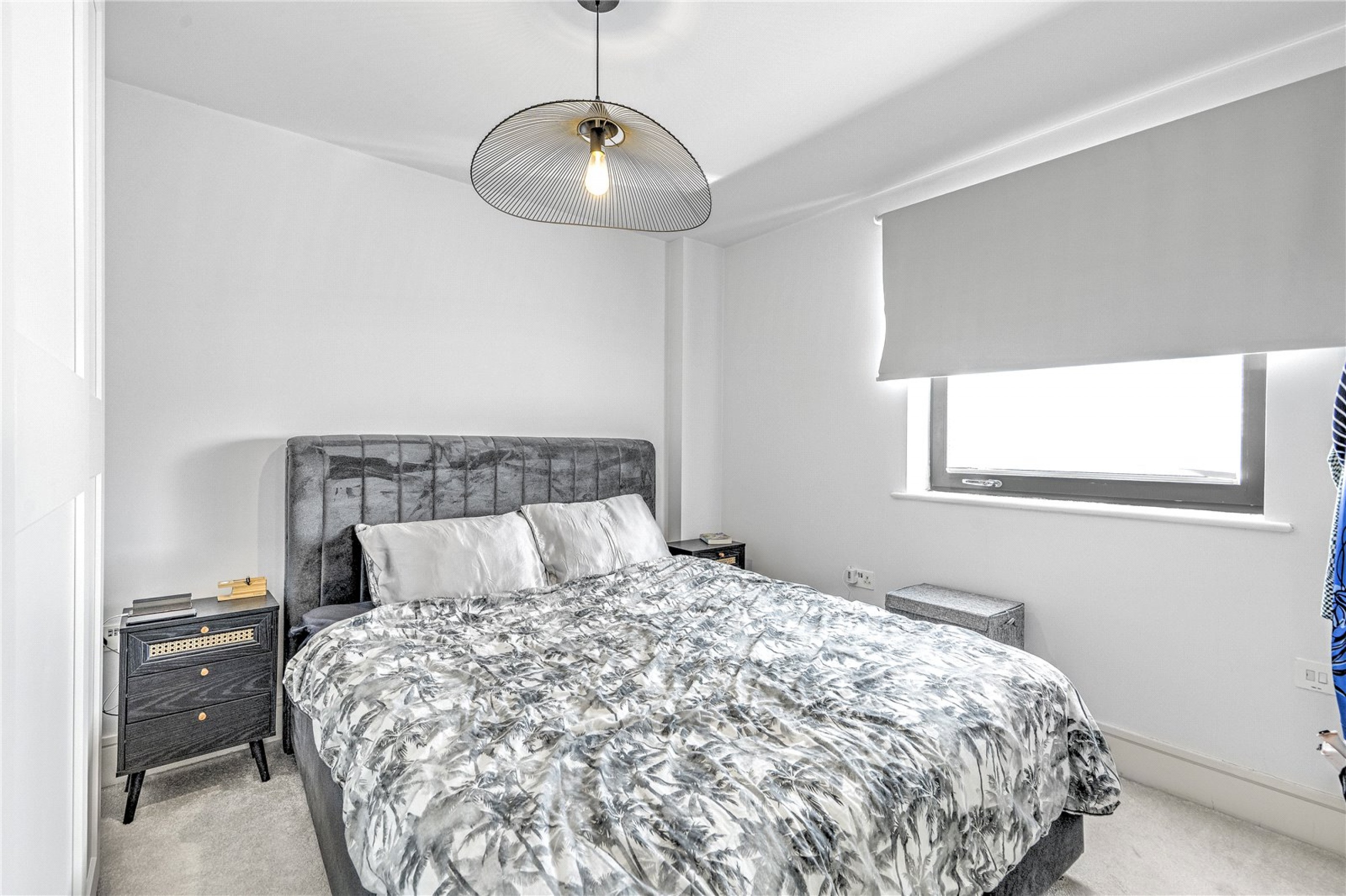 Images for London EAID:4101633374 BID:CLM