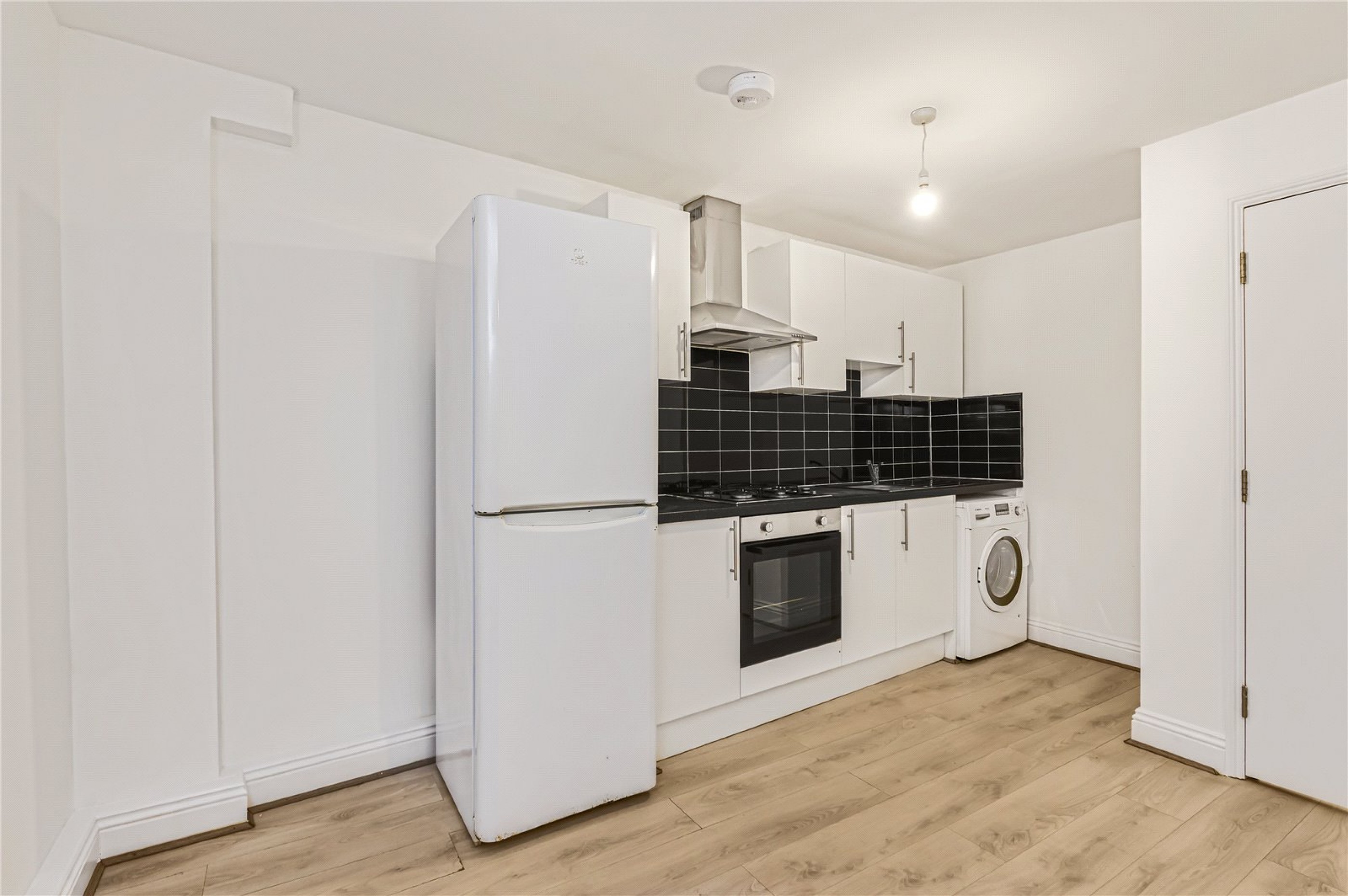 Images for London EAID:163099177 BID:CLM