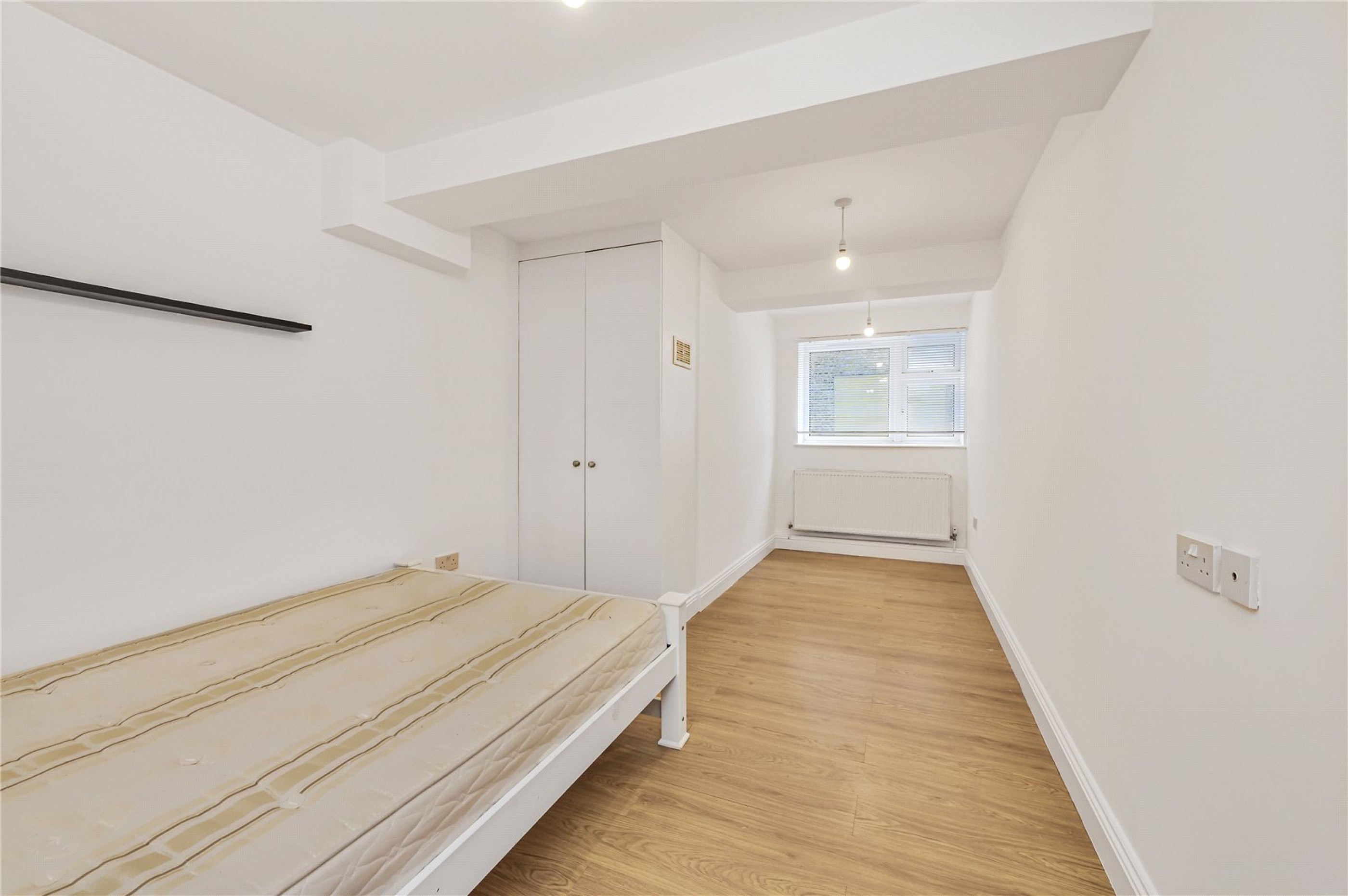 Images for London EAID:163099177 BID:CLM