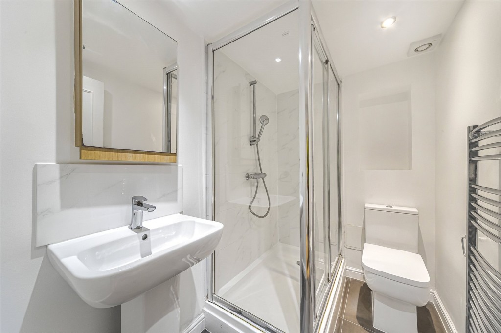 Images for London EAID:4101633374 BID:CLM