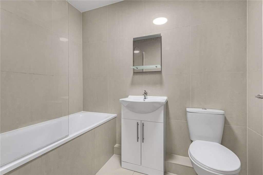 Images for London EAID:163099177 BID:CLM