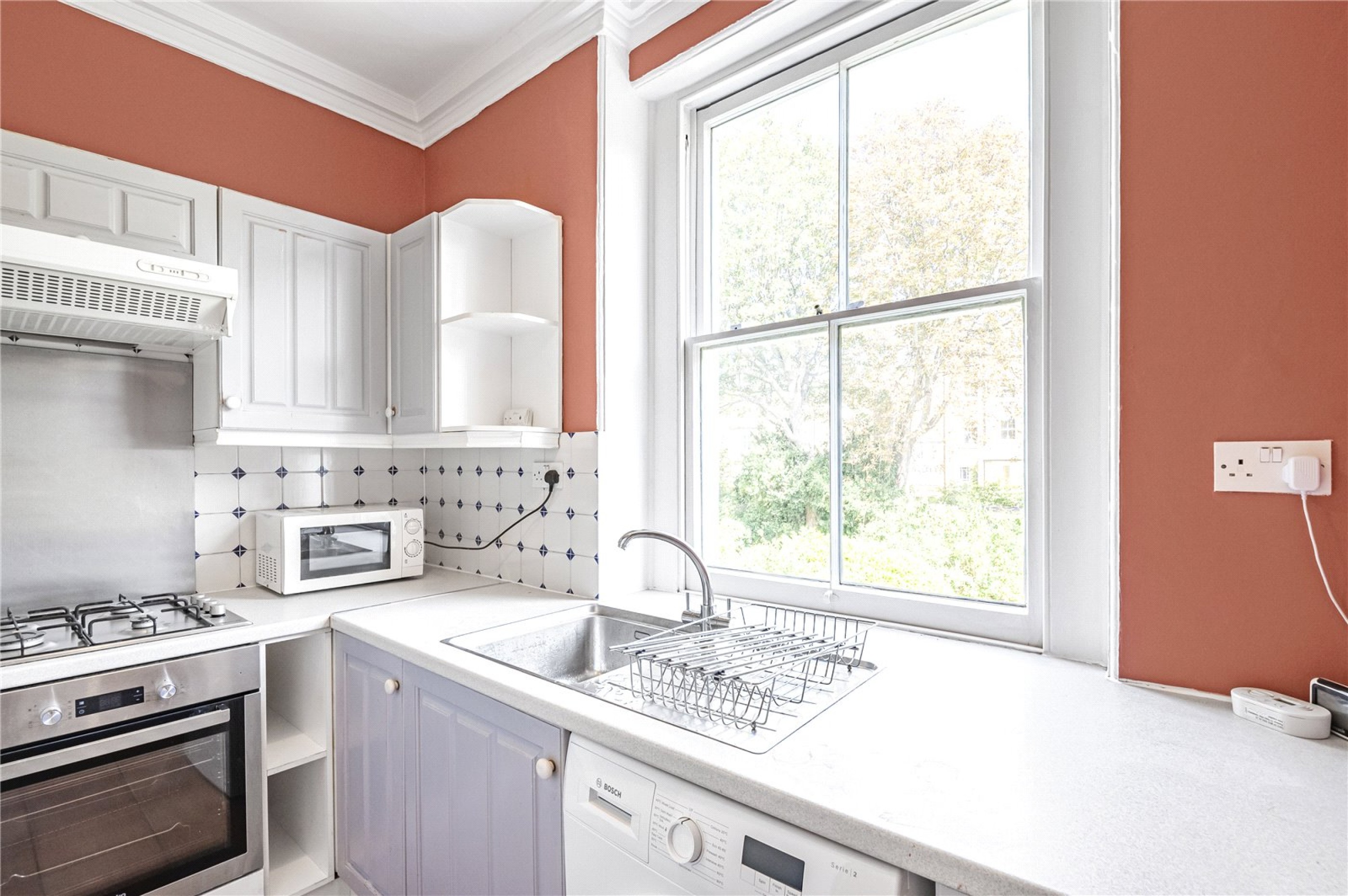 Images for London EAID:4101633374 BID:CLM