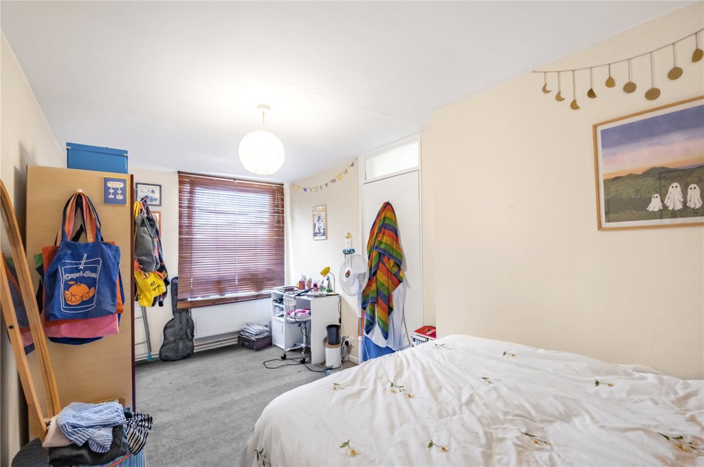 Images for London EAID:4101633374 BID:CLM