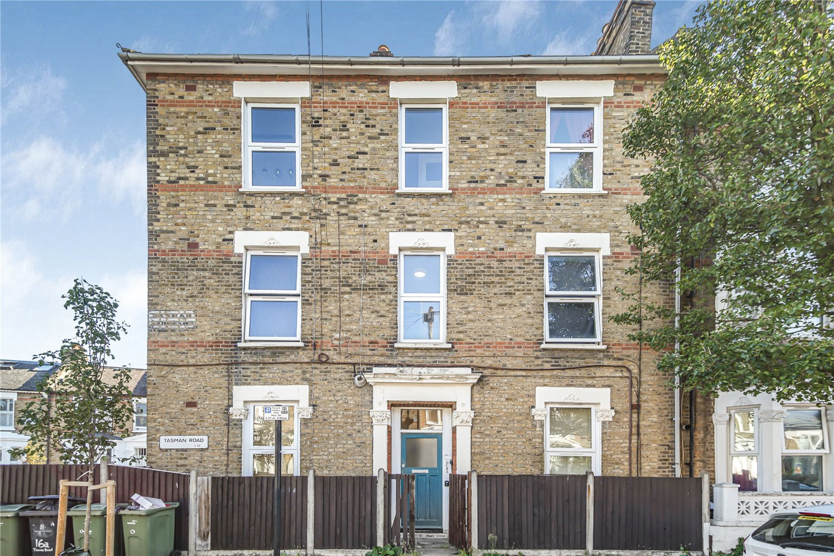 Images for London EAID:4101633374 BID:CLM