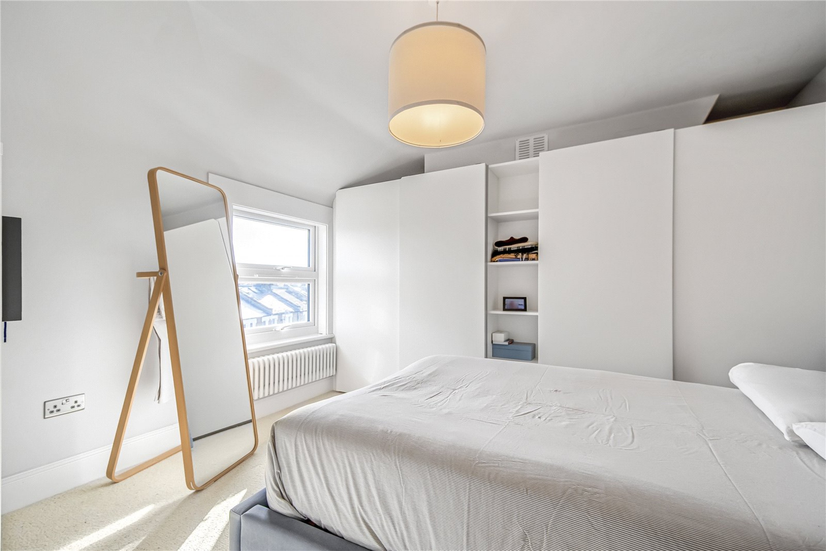 Images for London EAID:4101633374 BID:CLM