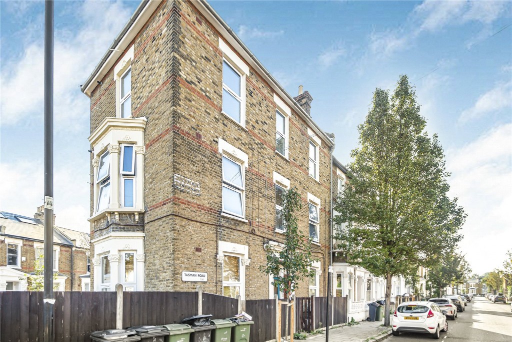 Images for London EAID:4101633374 BID:CLM