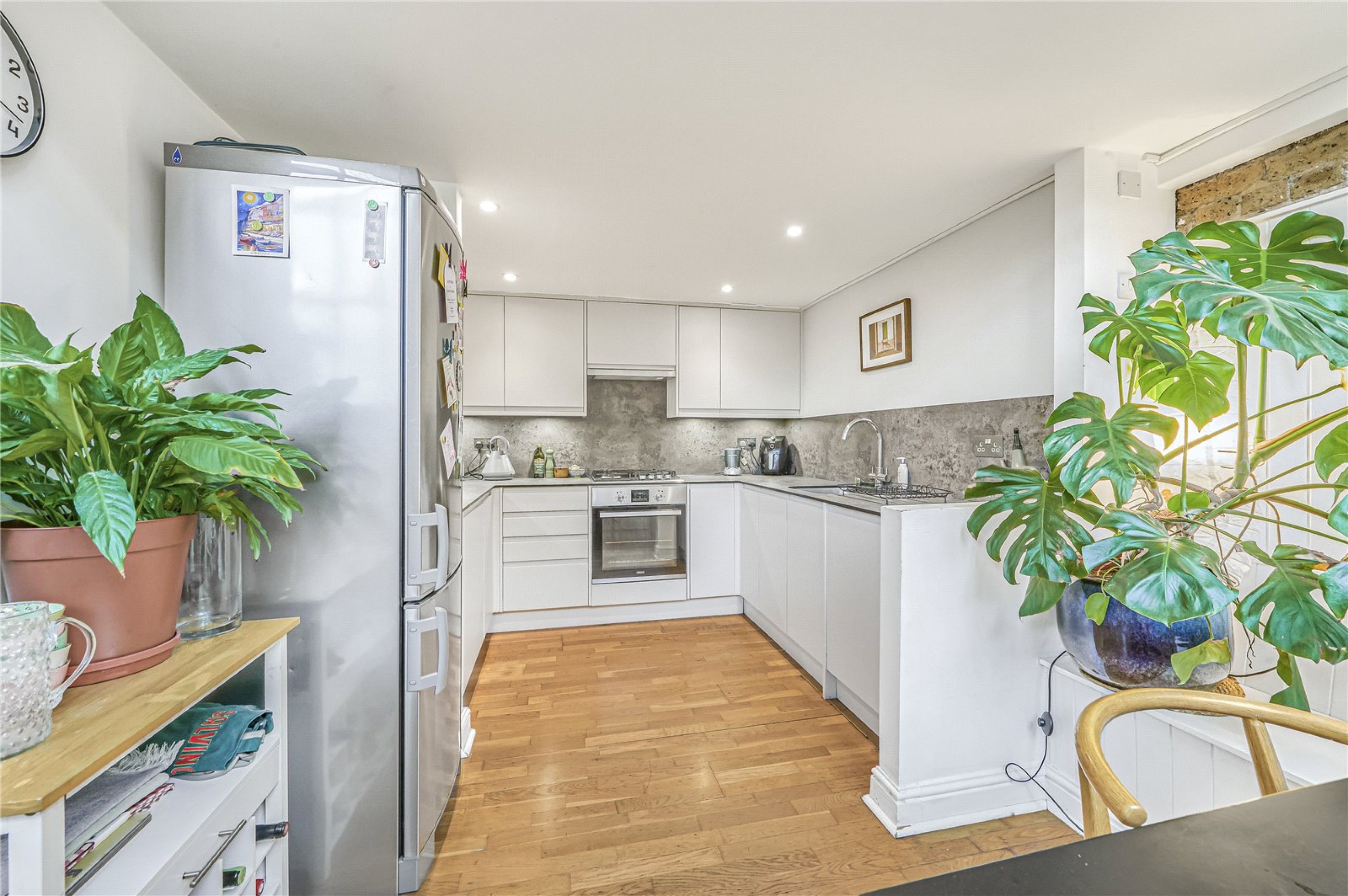 Images for London EAID:4101633374 BID:CLM