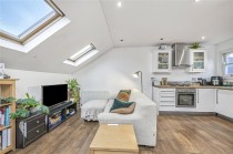 Hubert Grove, Top Floor Flat, SW9