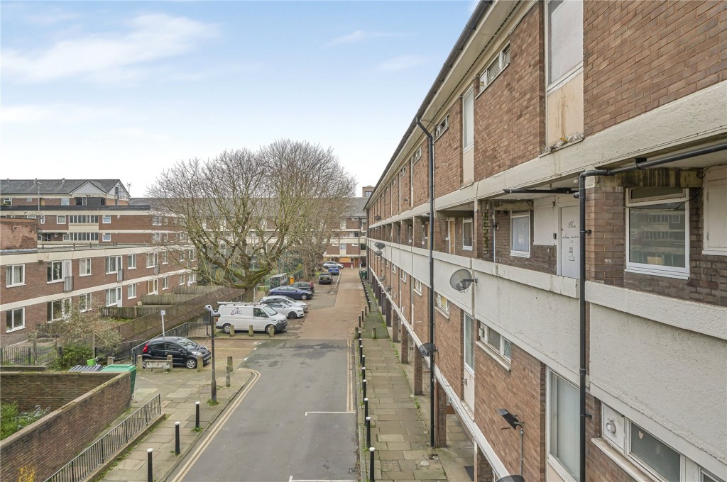 Images for London EAID:4101633374 BID:CLM