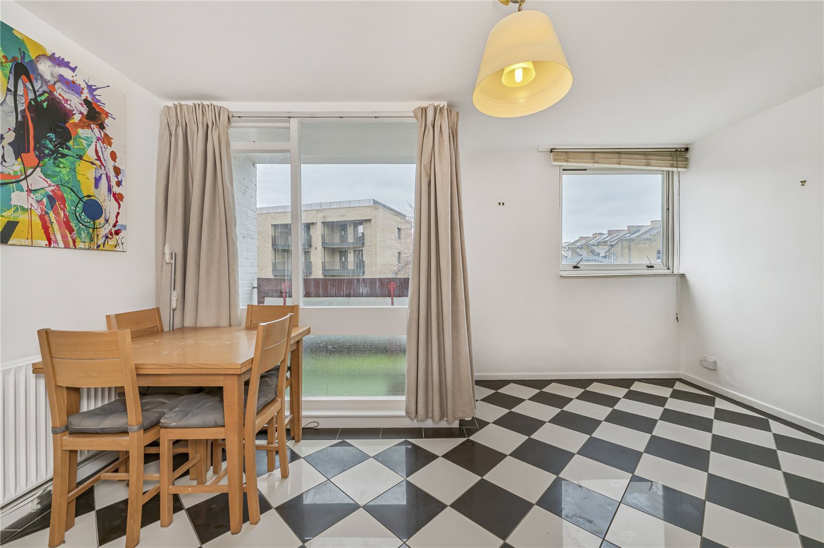 Images for London EAID:4101633374 BID:CLM