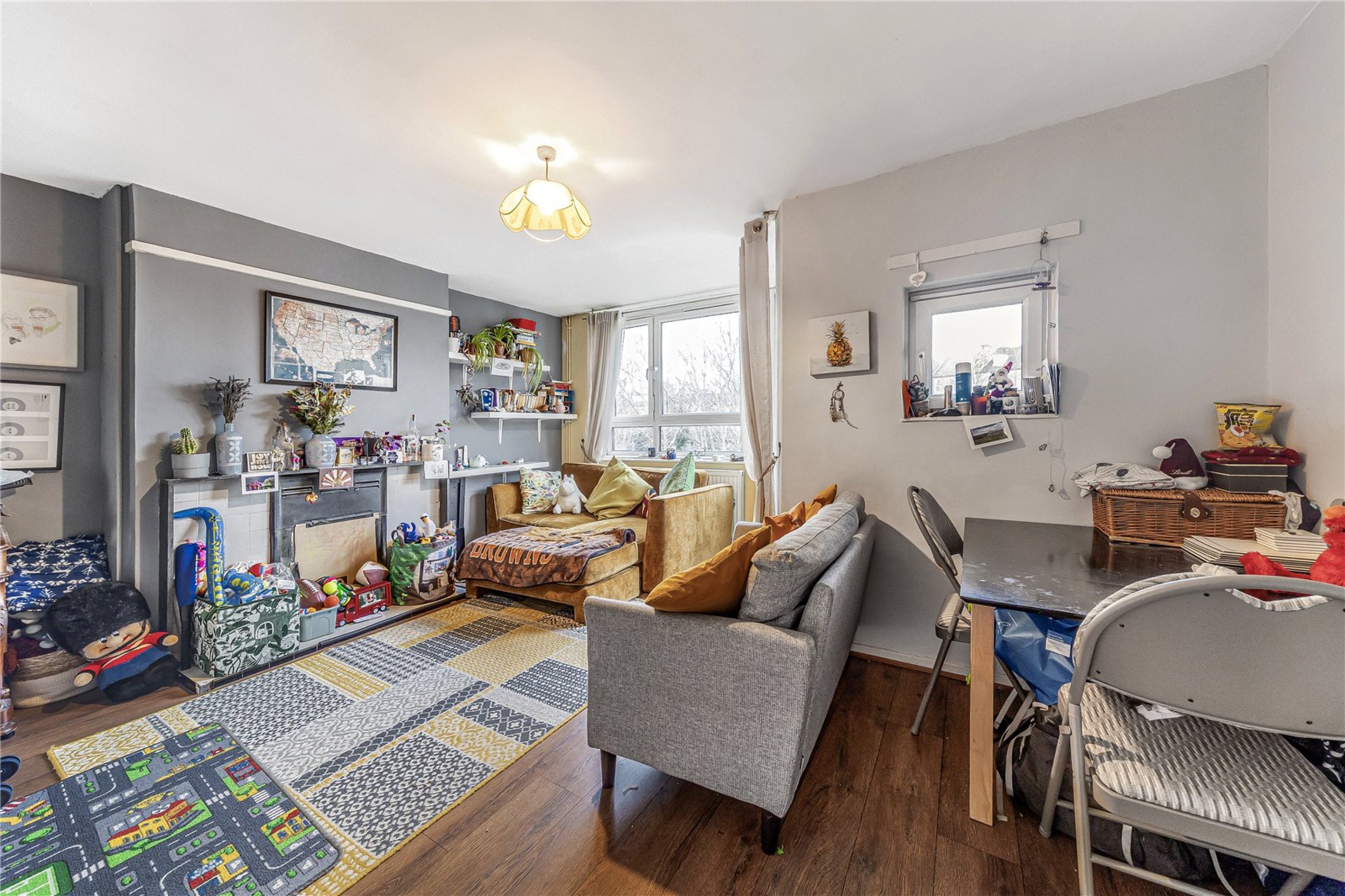 Images for London EAID:4101633374 BID:CLM