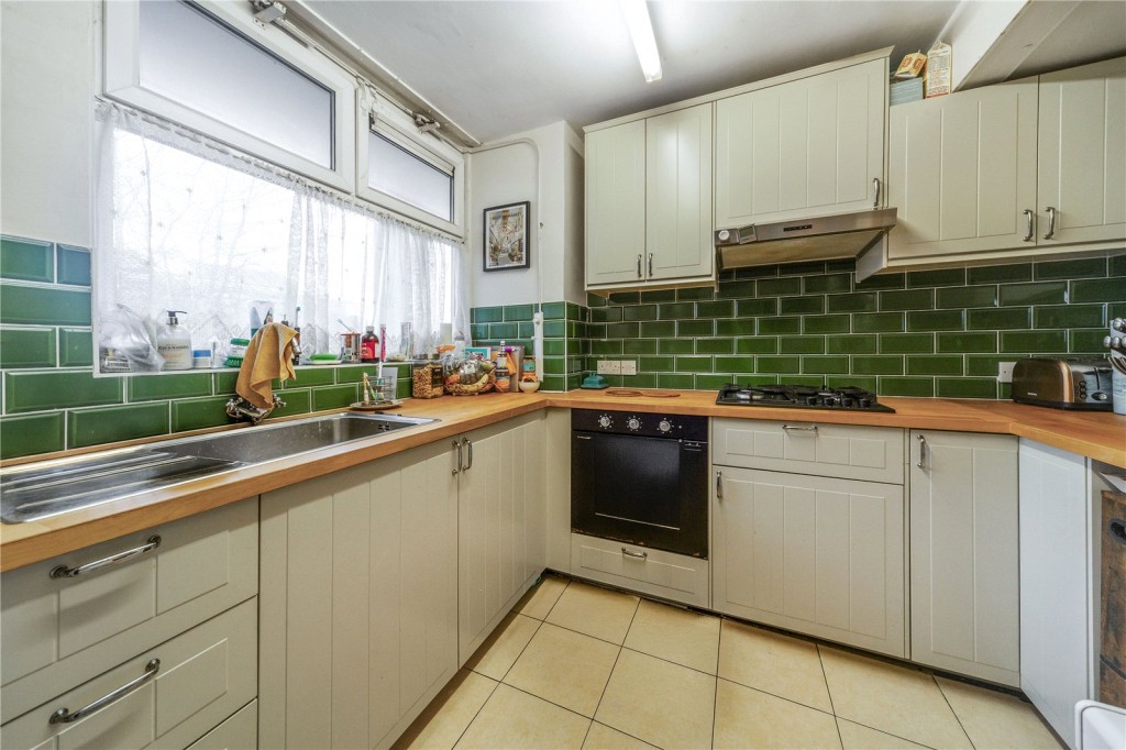 Images for London EAID:4101633374 BID:CLM