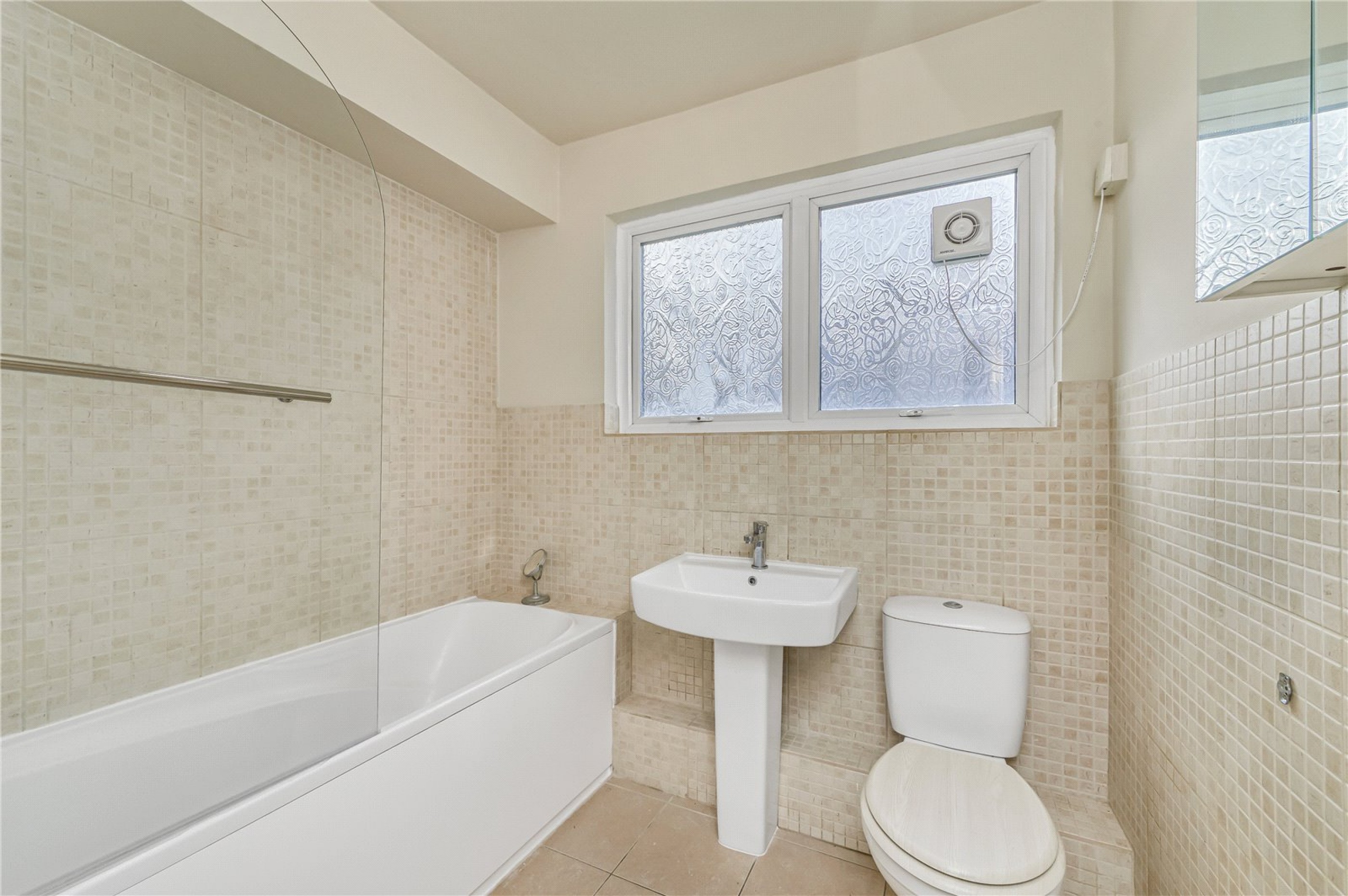 Images for London EAID:4101633374 BID:CLM