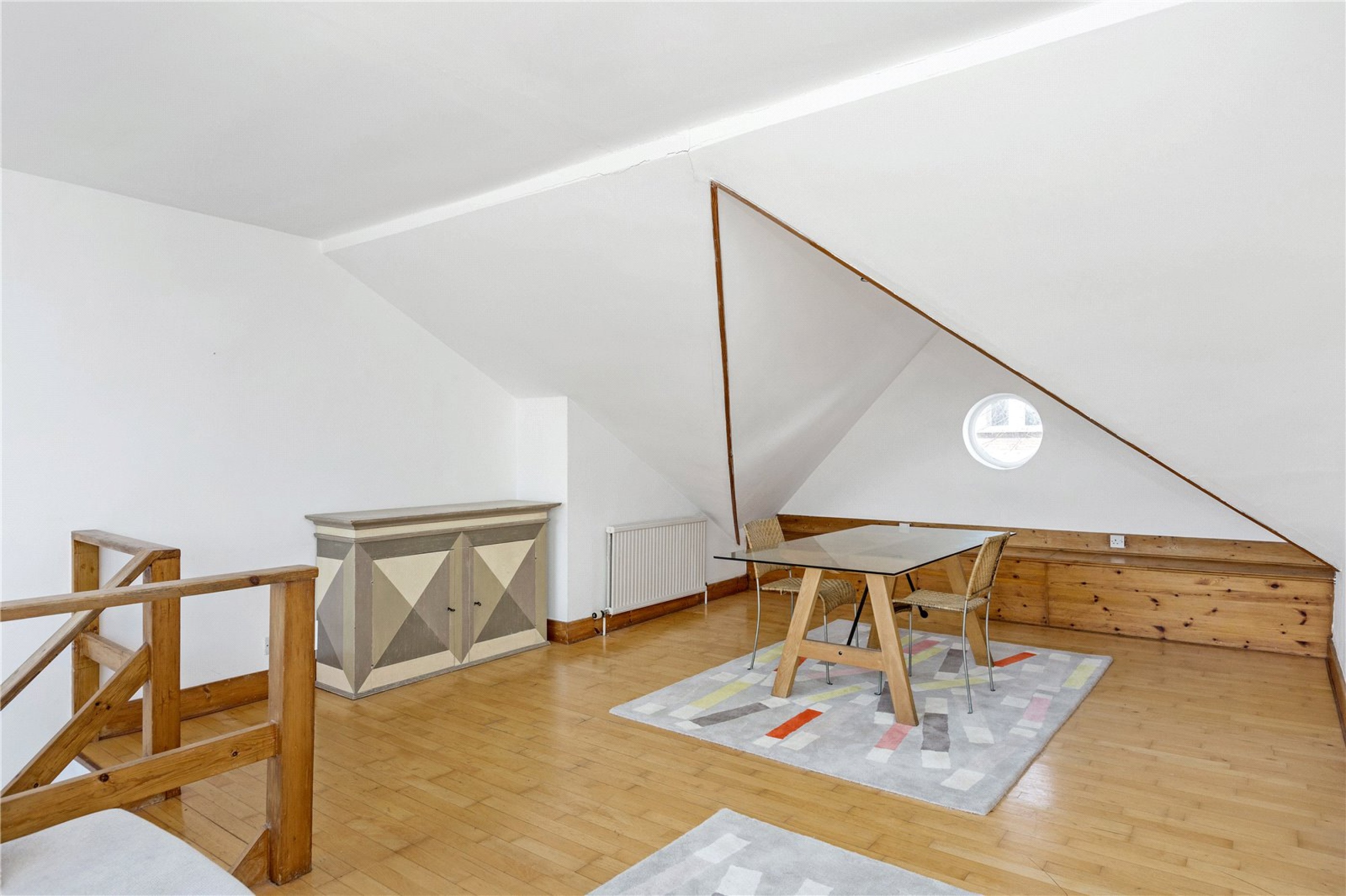 Images for Fulham EAID:163099177 BID:FLS