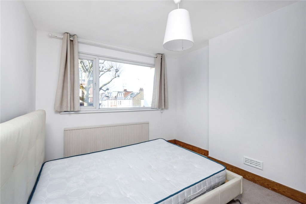 Images for Fulham EAID:163099177 BID:FLS