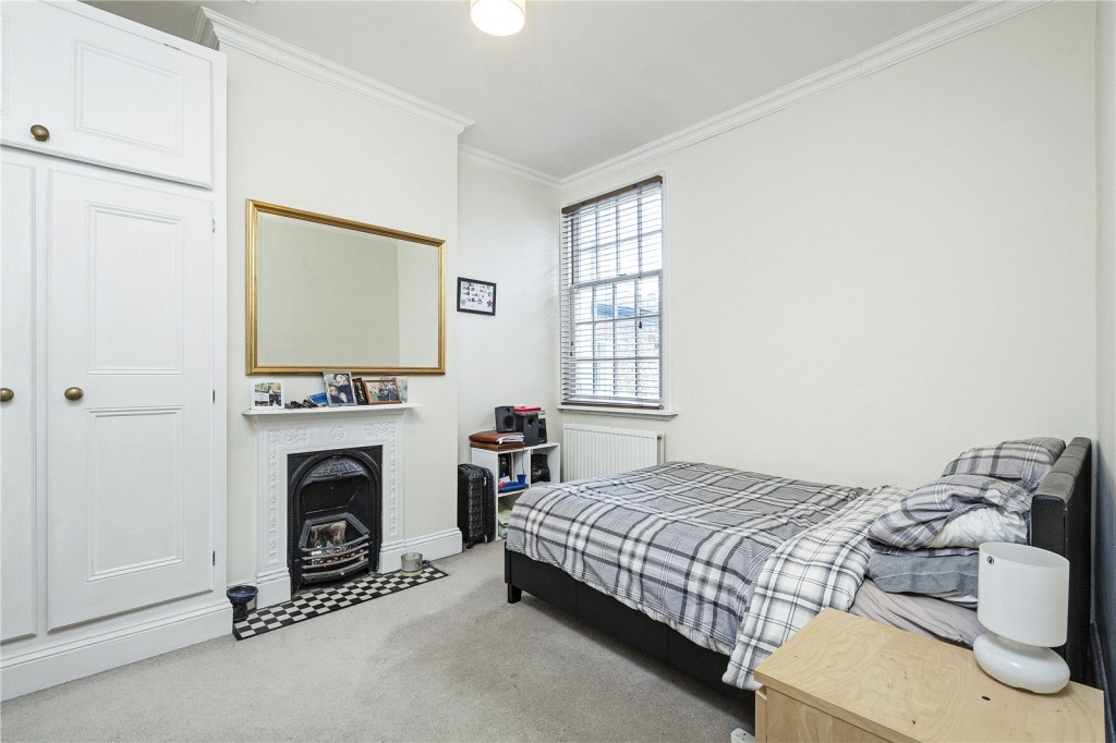 Images for Fulham EAID:163099177 BID:FLS