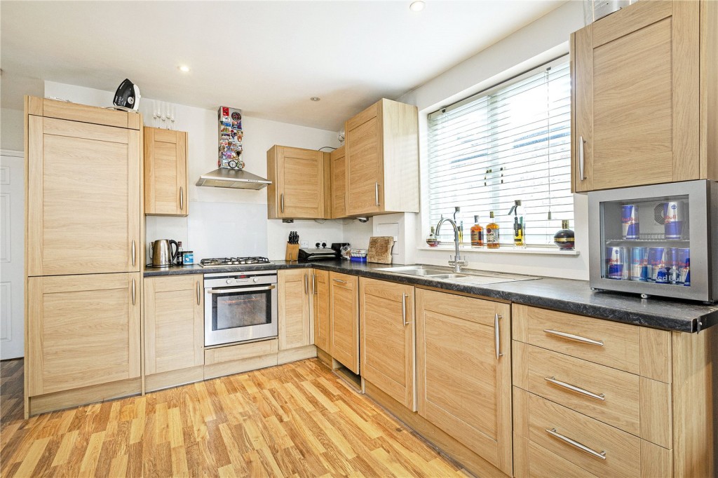 Images for Fulham EAID:163099177 BID:FLS