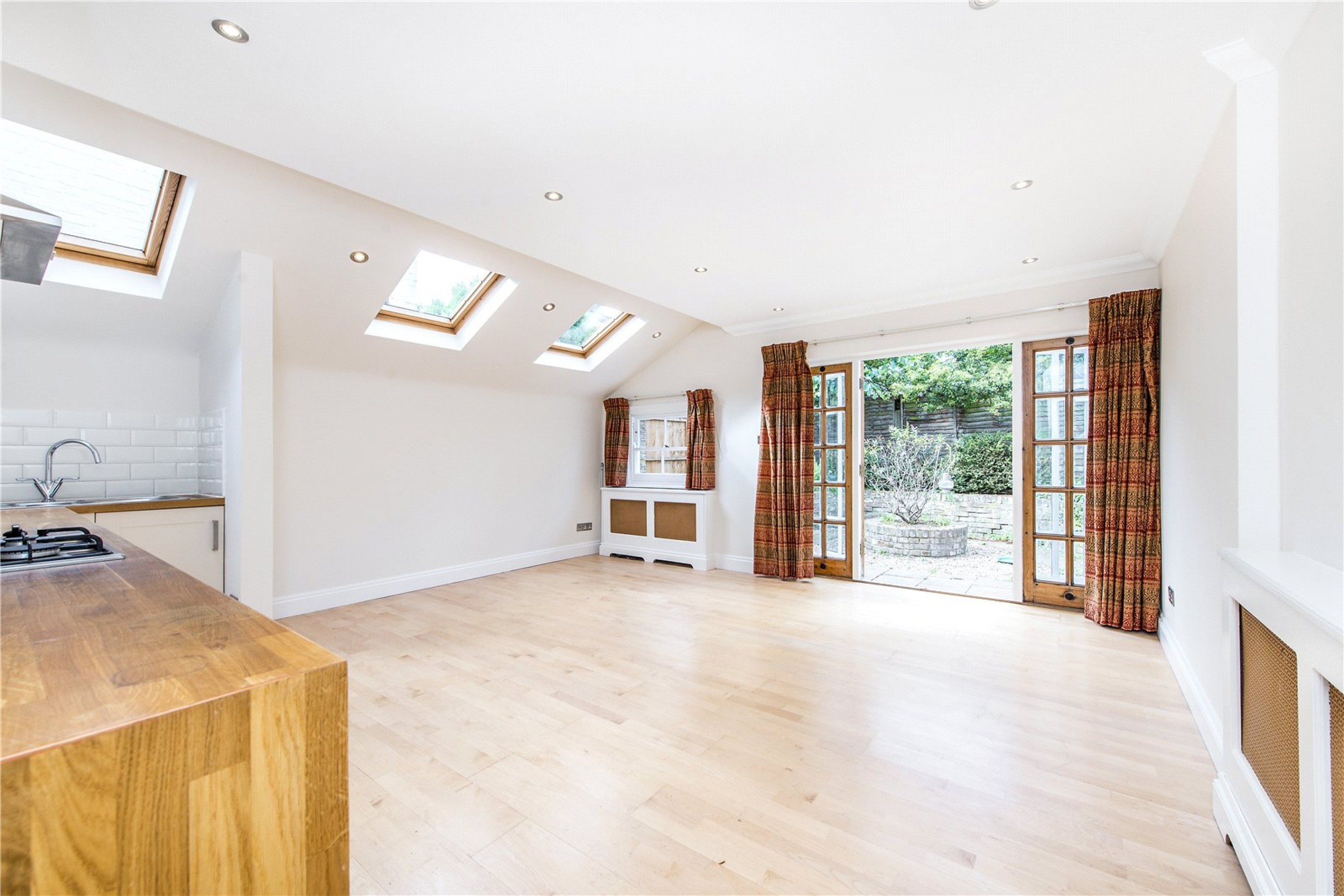Images for Fulham EAID:163099177 BID:FLS