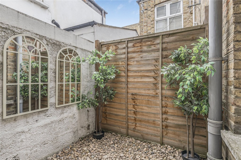 Images for Fulham, London EAID:163099177 BID:FLS