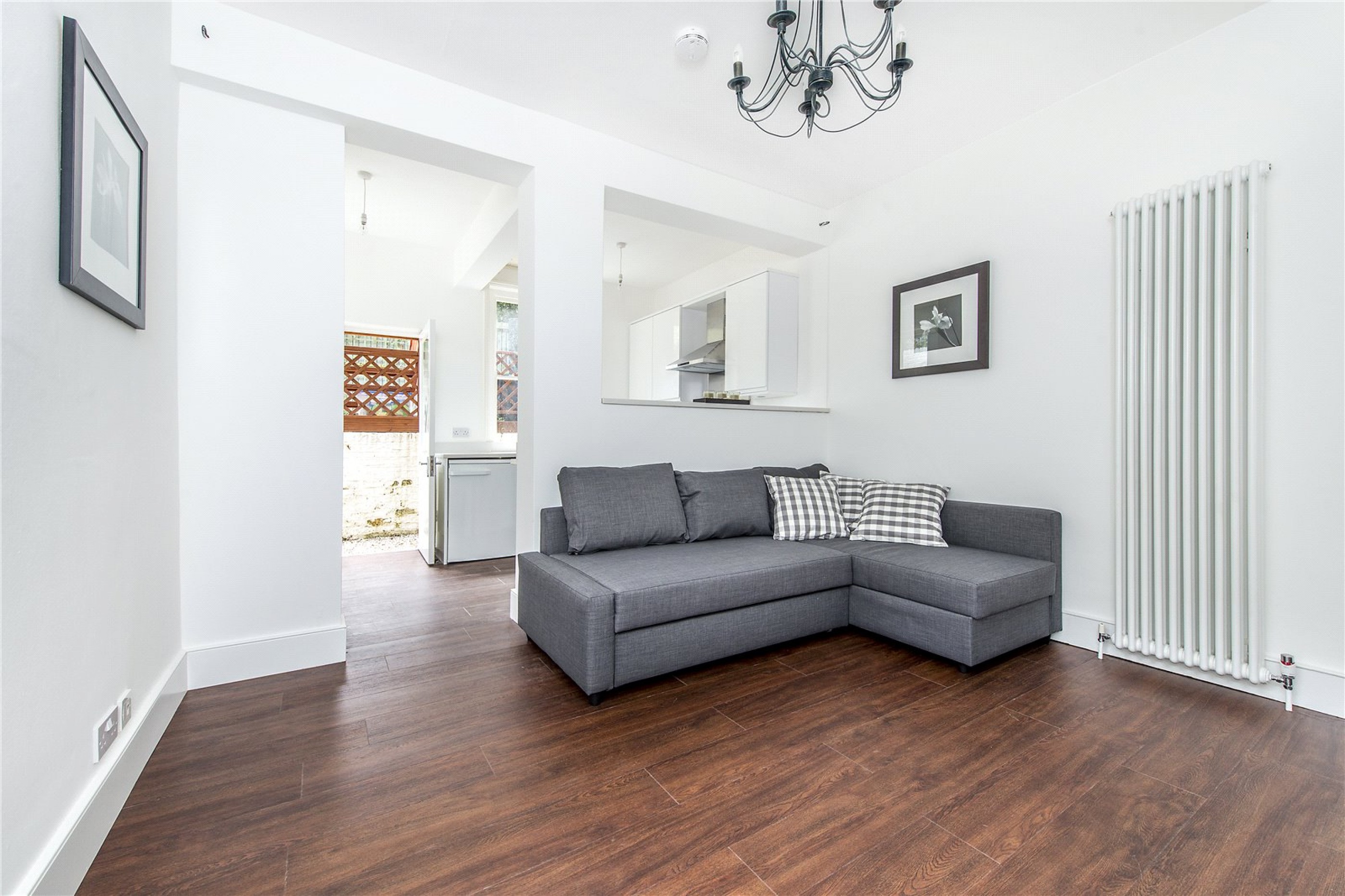 Images for Fulham EAID:163099177 BID:FLS