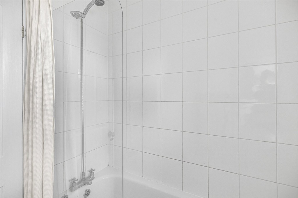 Images for Broomhouse Lane, Fulham, London EAID:4101633374 BID:FLS