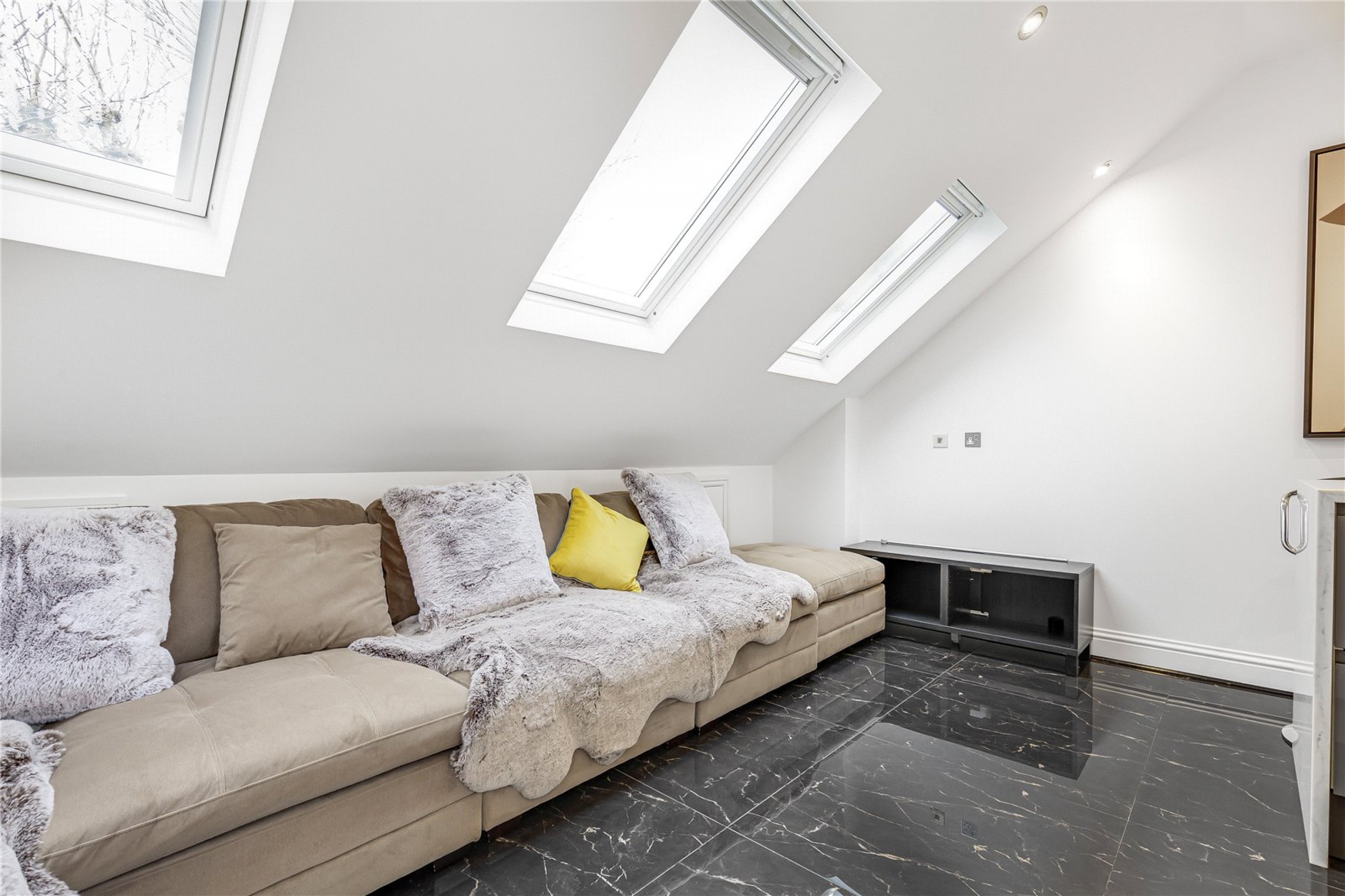 Images for Fulham, London EAID:163099177 BID:FLS
