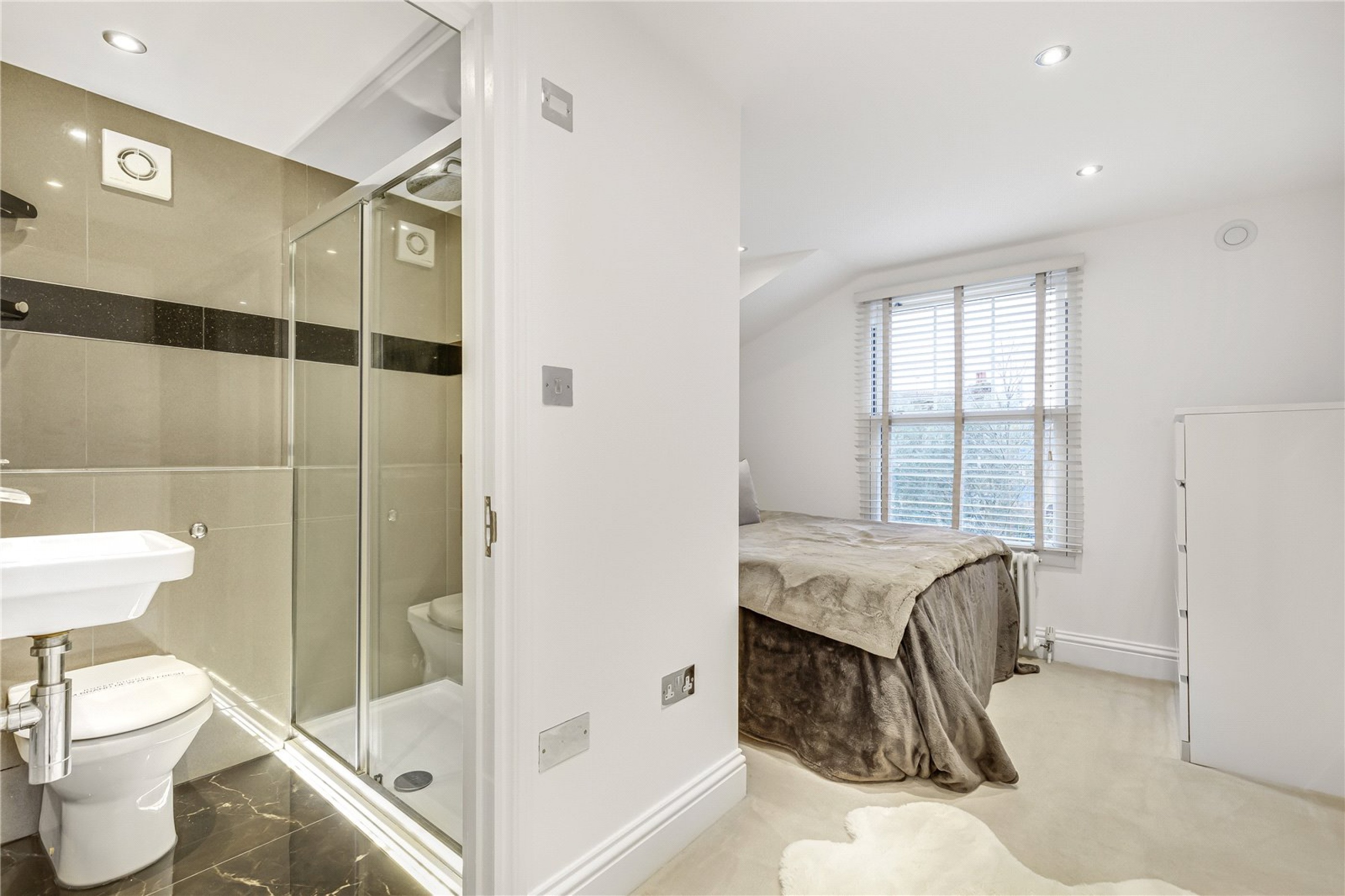 Images for Fulham, London EAID:163099177 BID:FLS