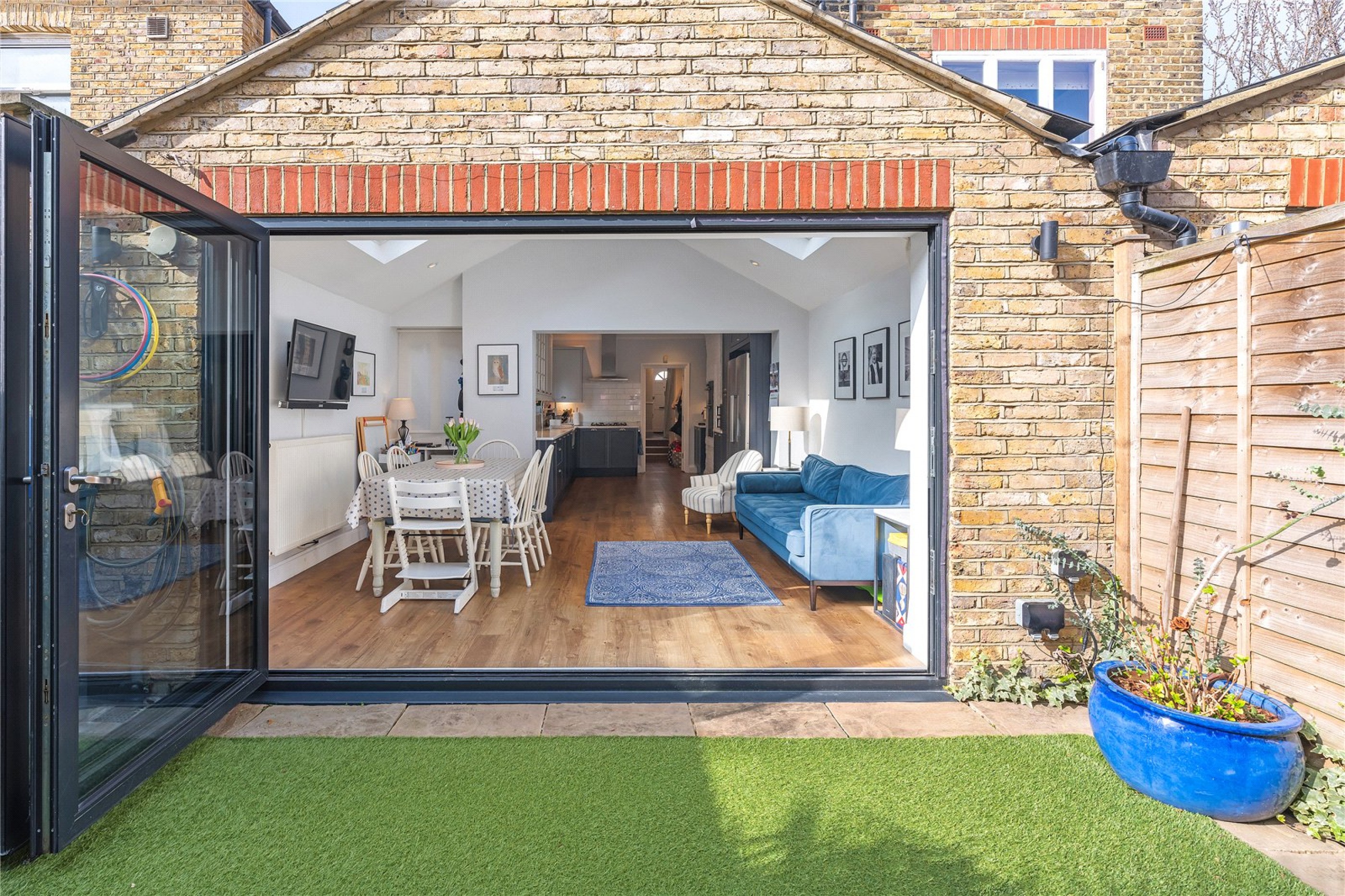 Images for Fulham, London EAID:4101633374 BID:FLS