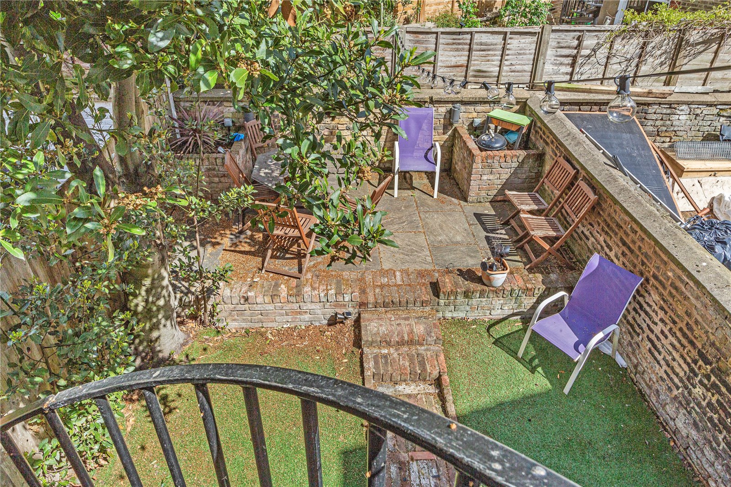 Images for Fulham EAID:163099177 BID:FLS