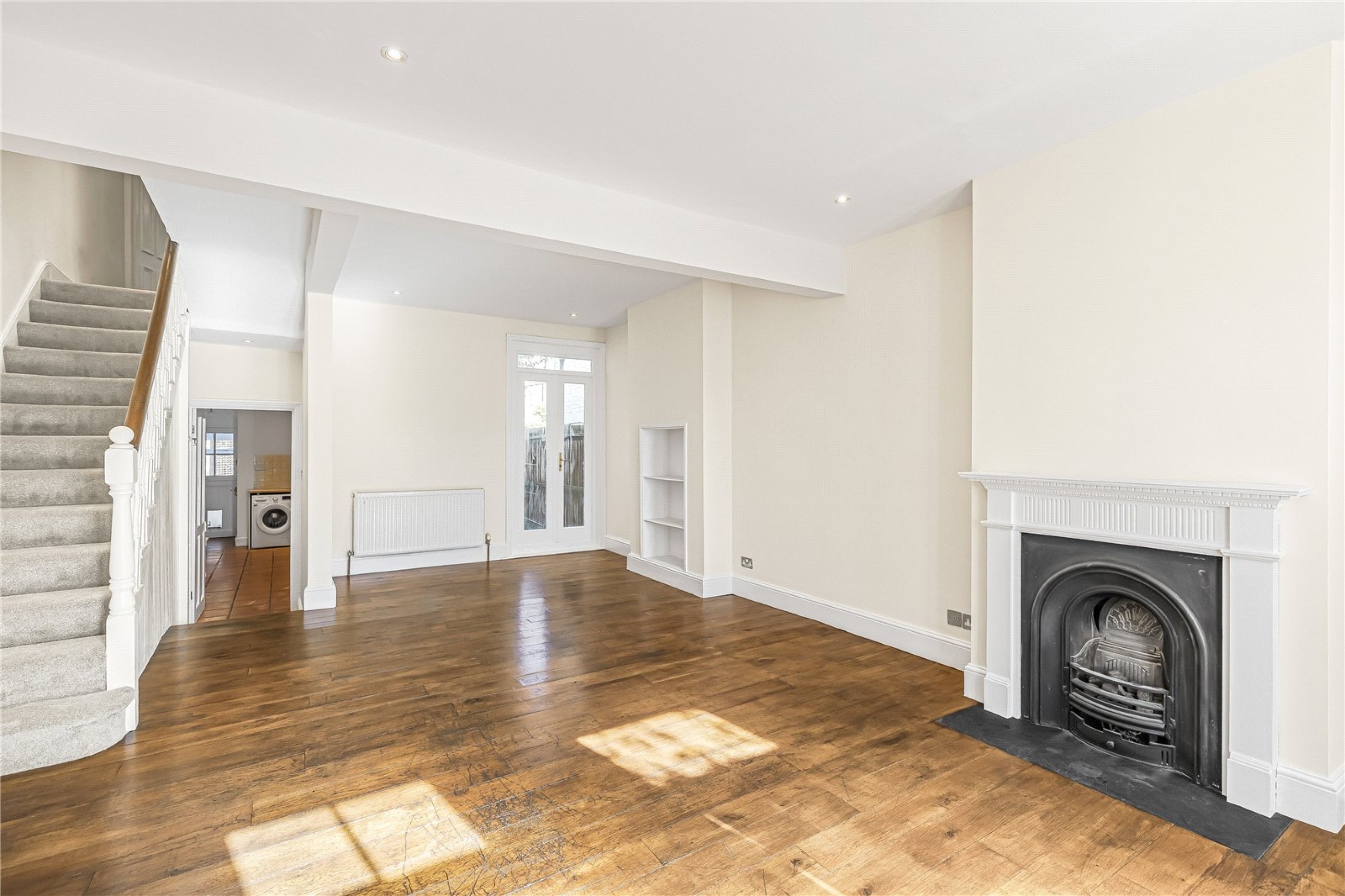 Images for Fulham EAID:4101633374 BID:FLS