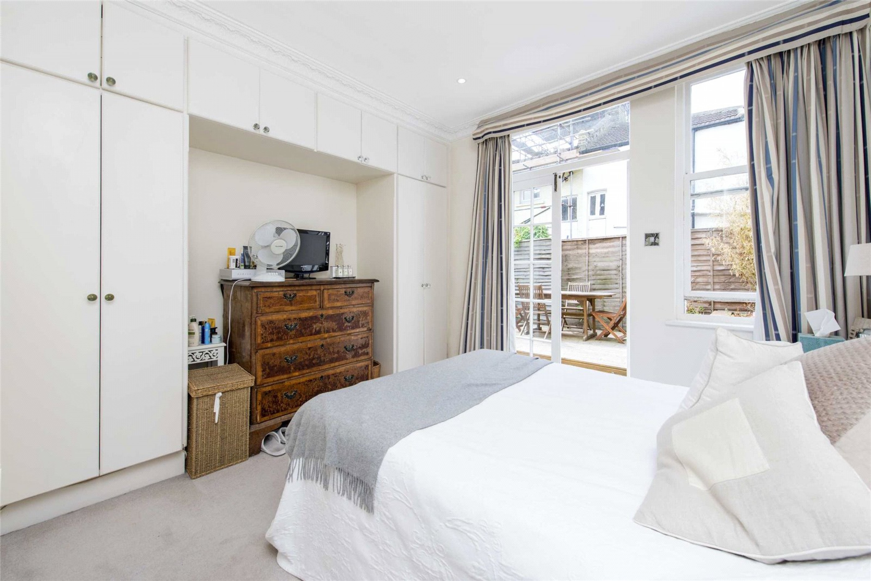Images for Fulham EAID:163099177 BID:FLS