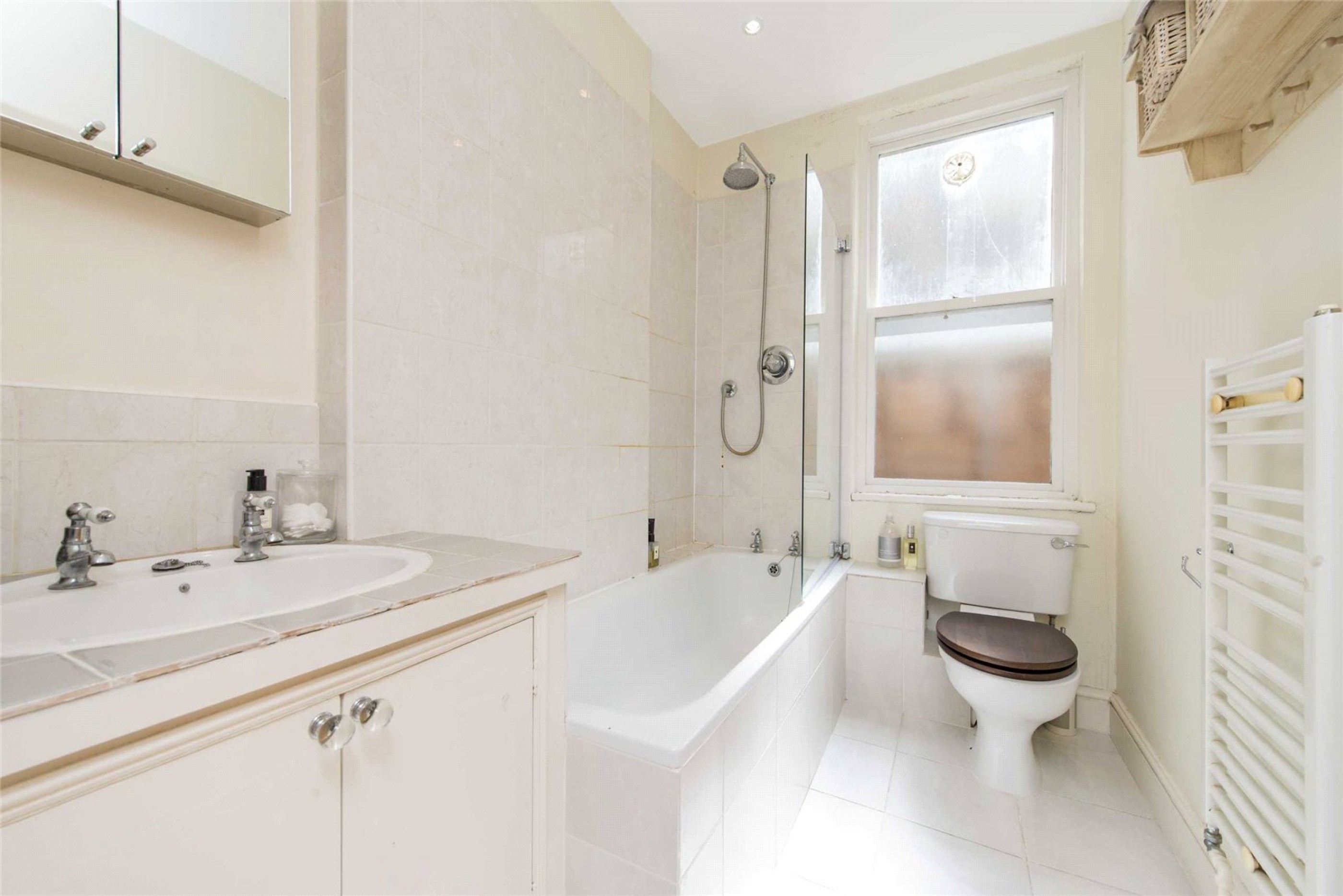 Images for Fulham EAID:163099177 BID:FLS
