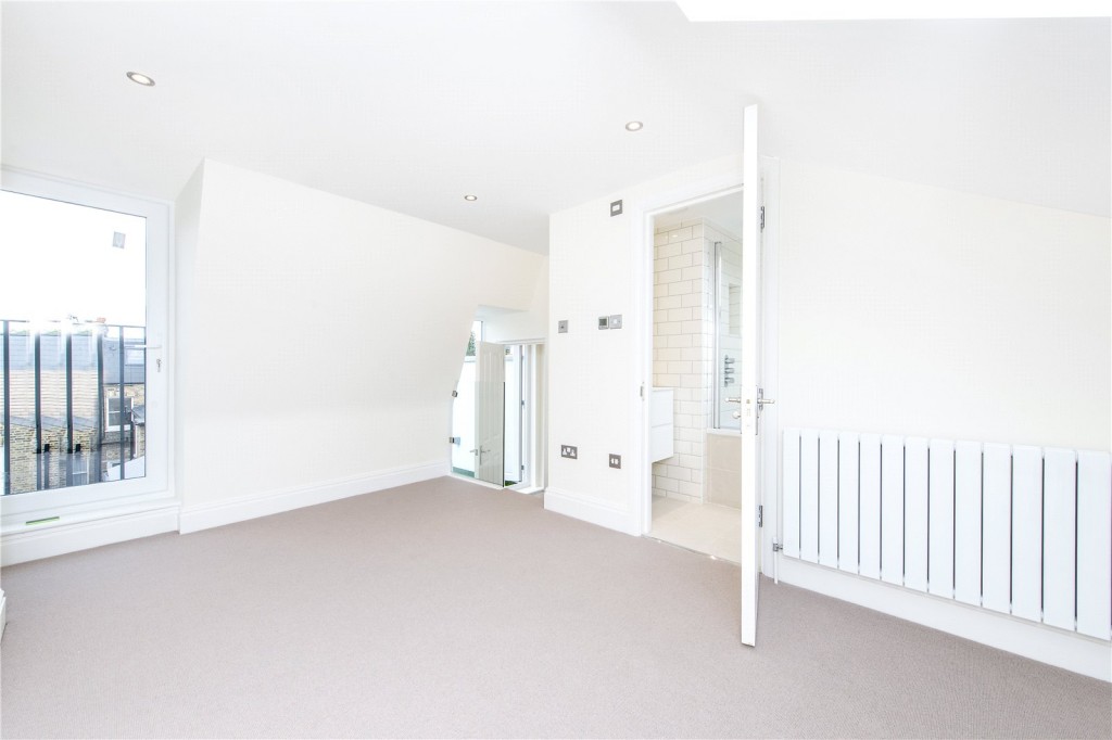 Images for Fulham EAID:163099177 BID:FLS
