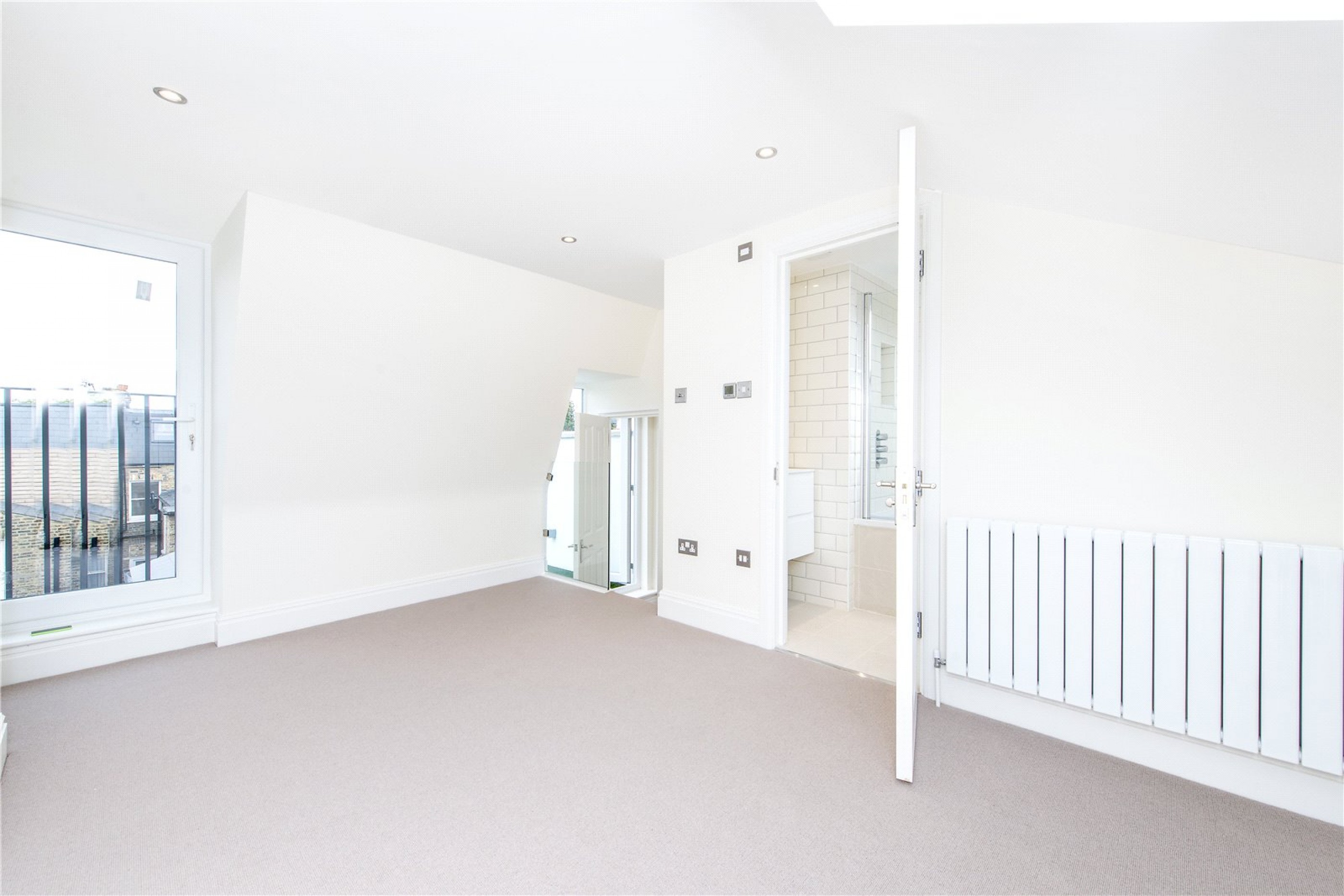 Images for Fulham EAID:163099177 BID:FLS