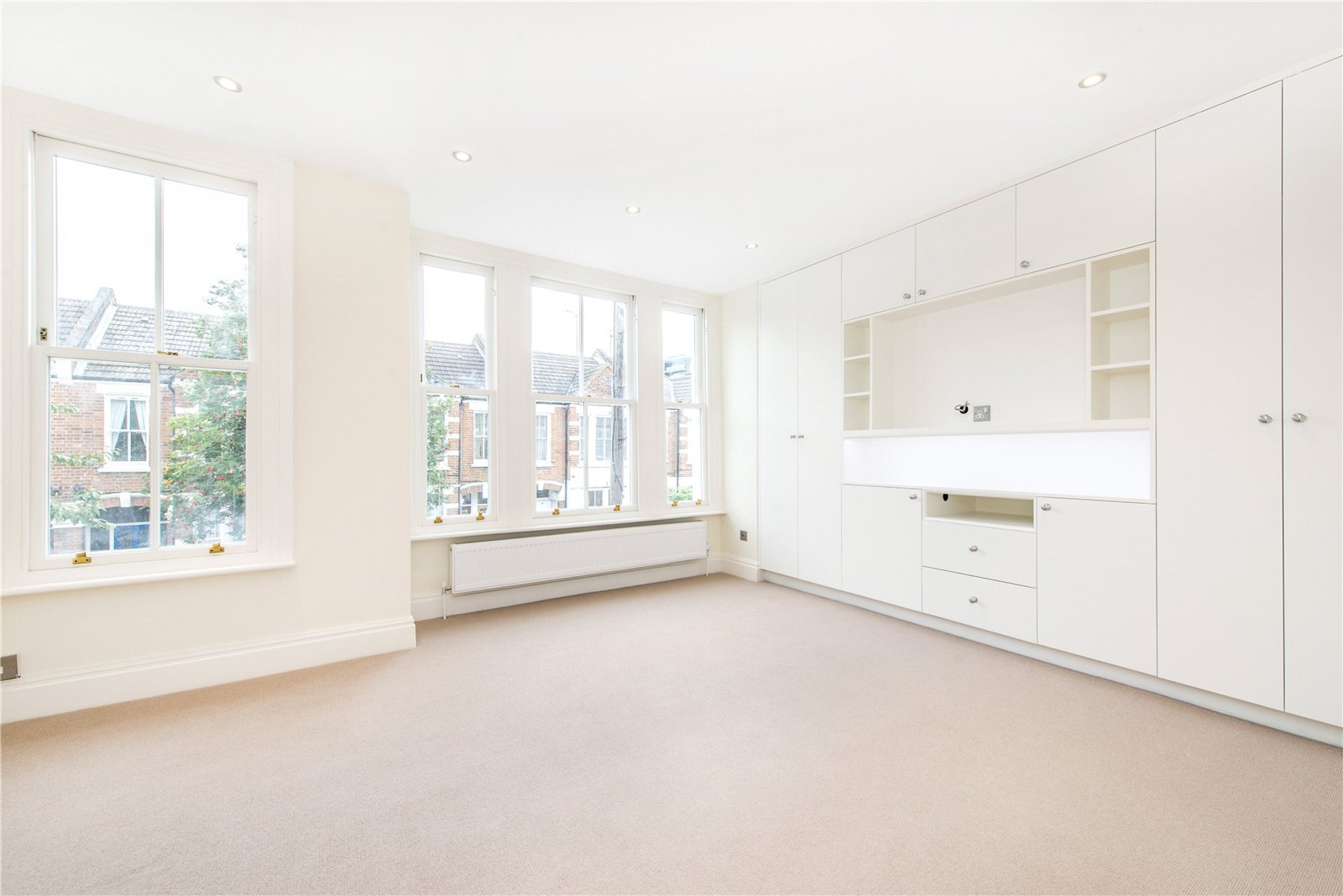 Images for Fulham EAID:163099177 BID:FLS