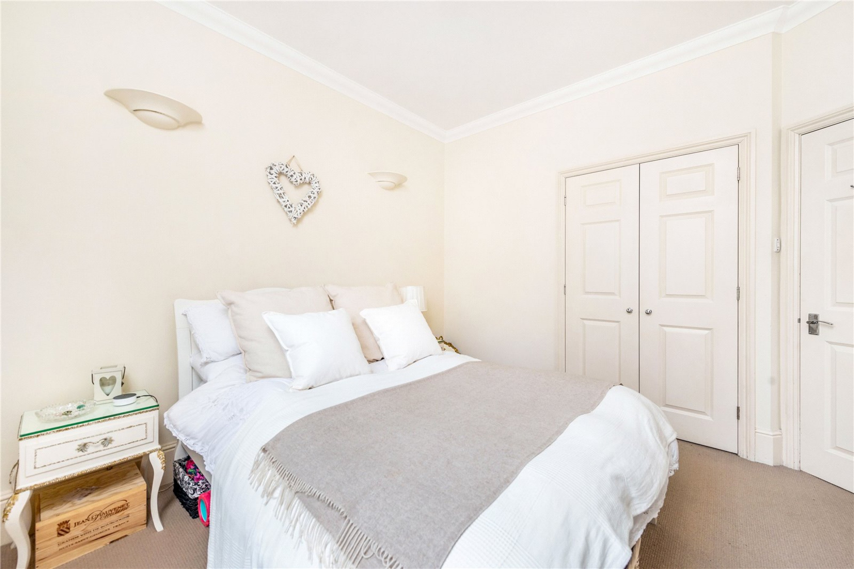 Images for Fulham EAID:163099177 BID:FLS