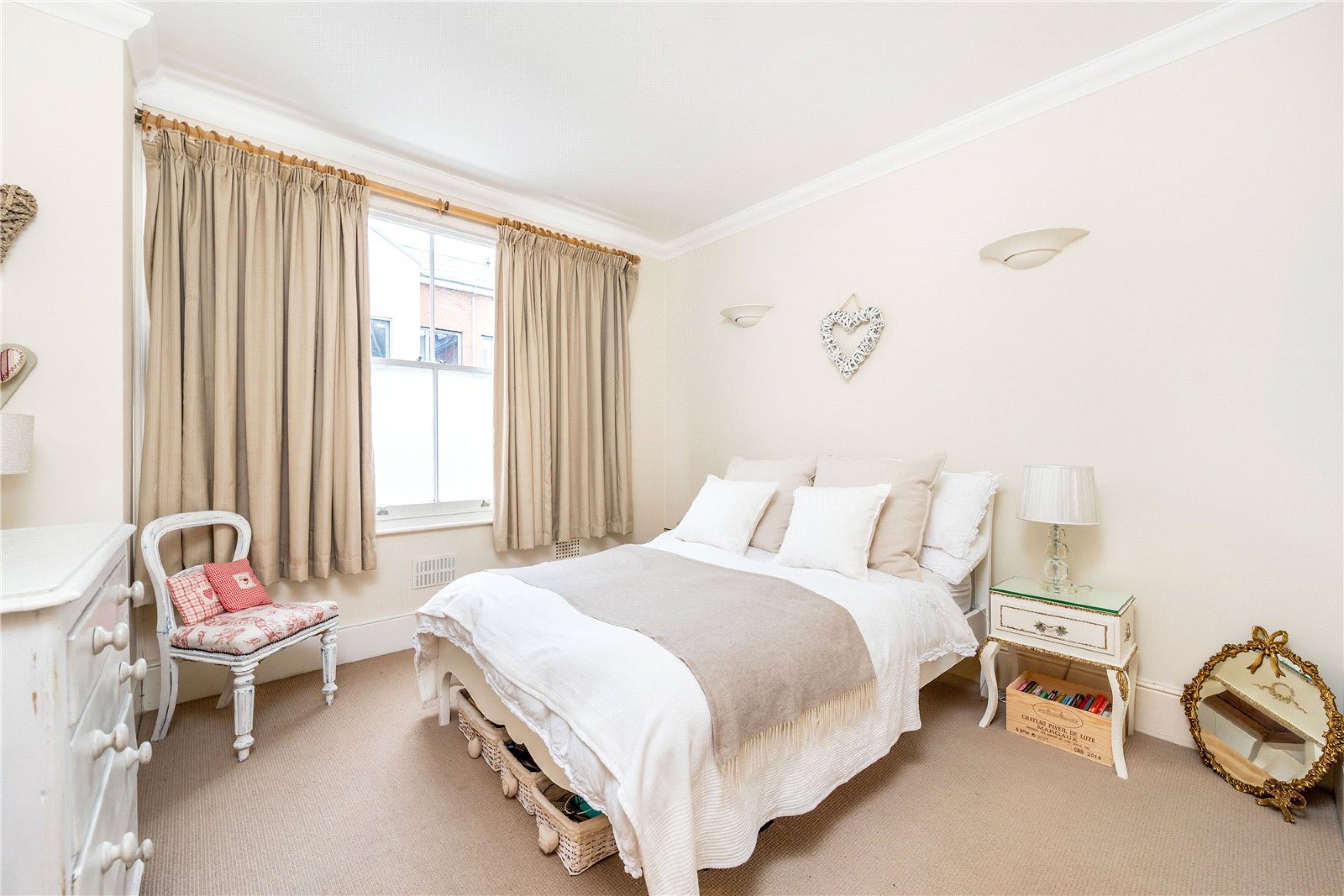 Images for Fulham EAID:163099177 BID:FLS