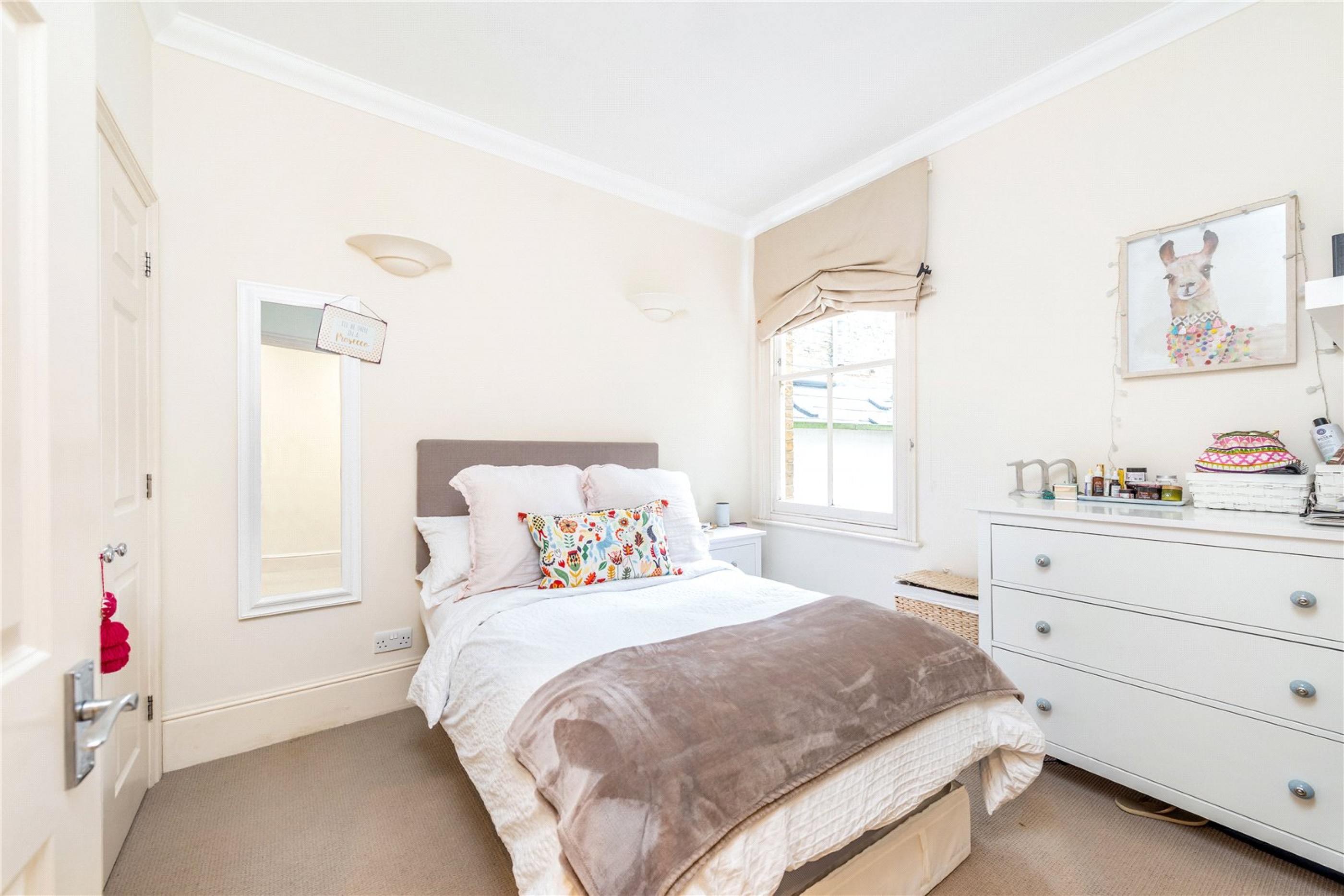 Images for Fulham EAID:163099177 BID:FLS