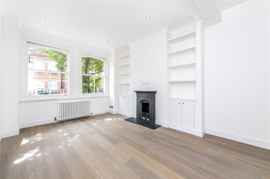 Images for Fulham EAID:4101633374 BID:FLS