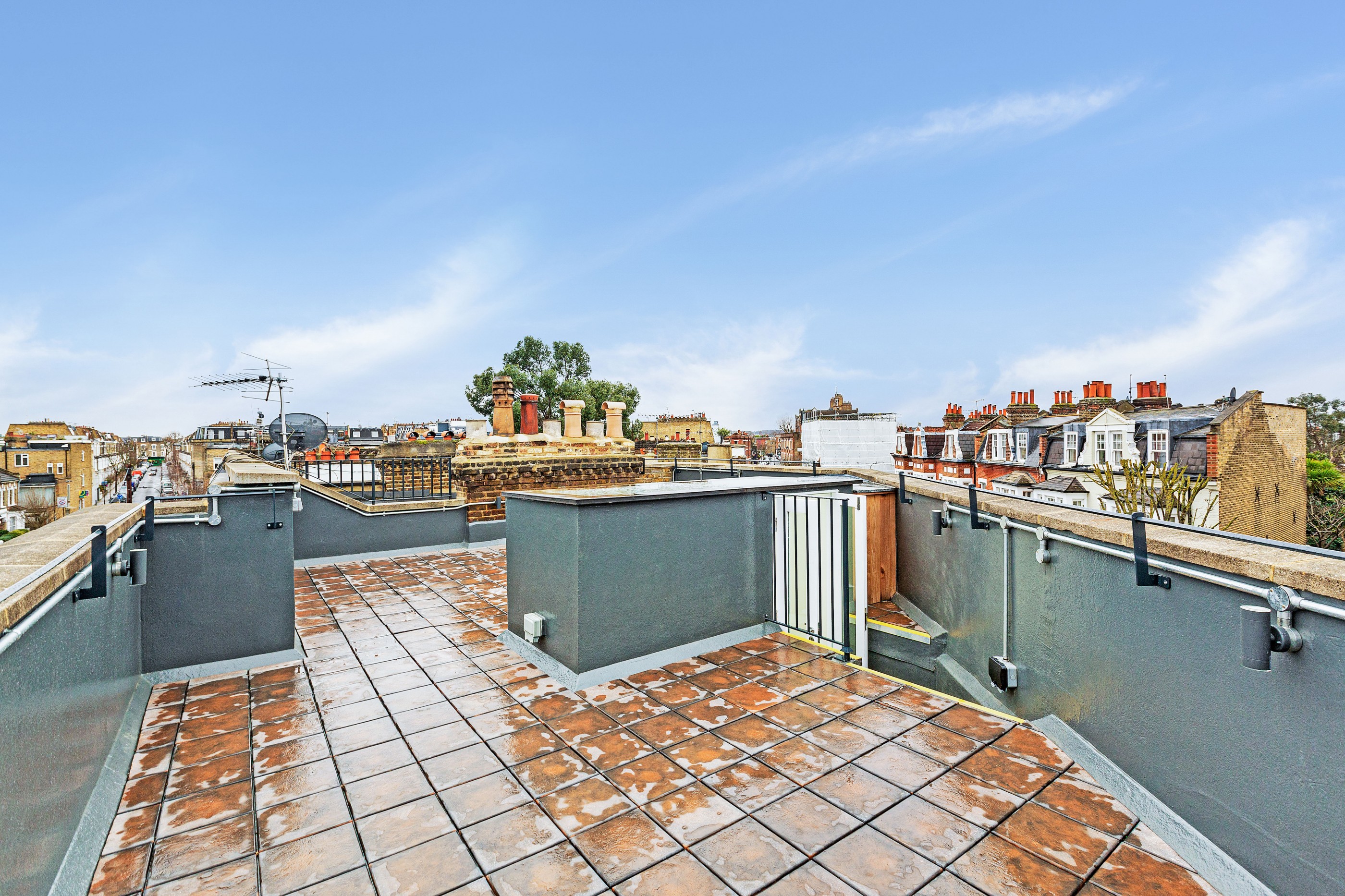 Images for Fulham, London EAID:4101633374 BID:FLS