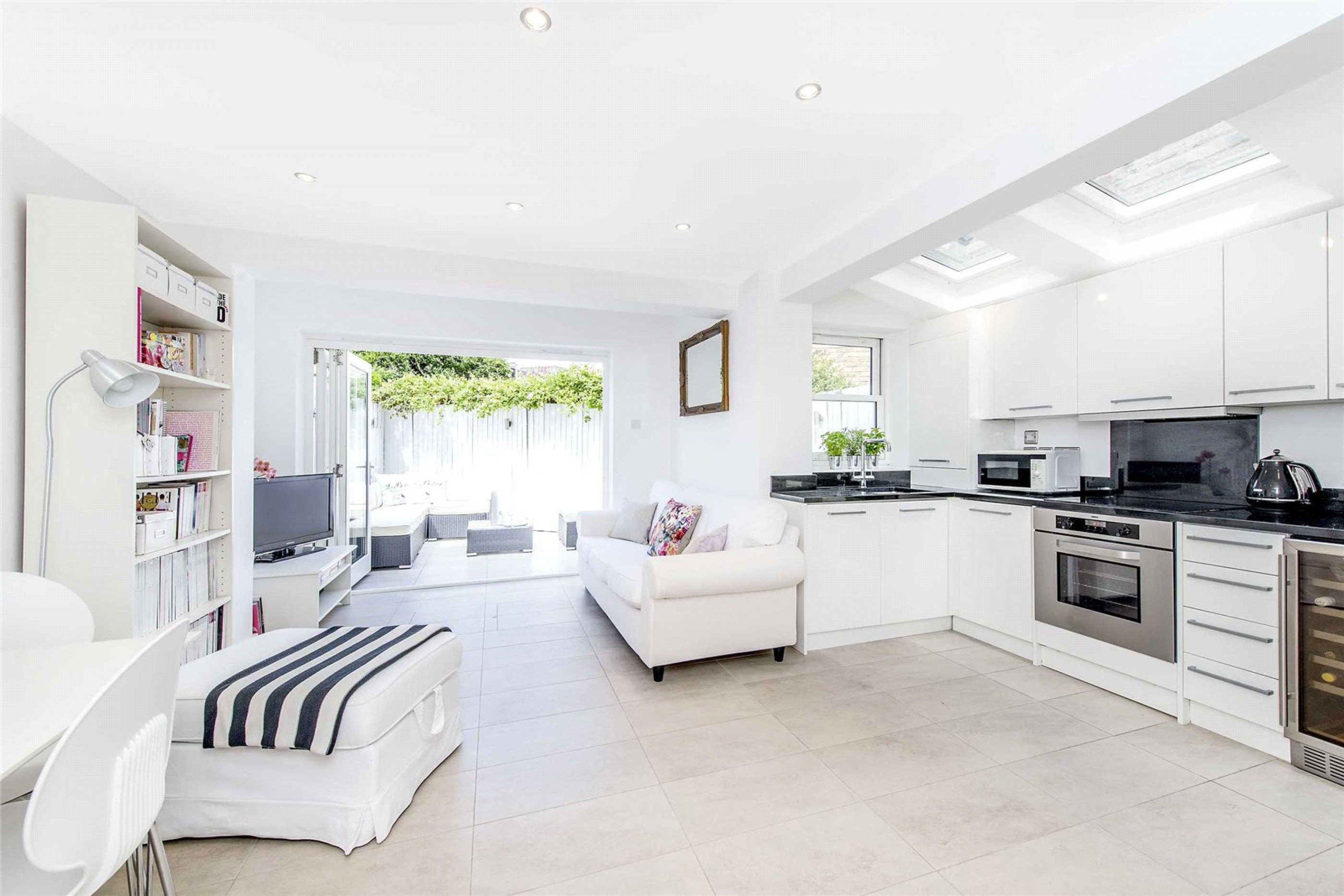 Images for Fulham EAID:163099177 BID:FLS