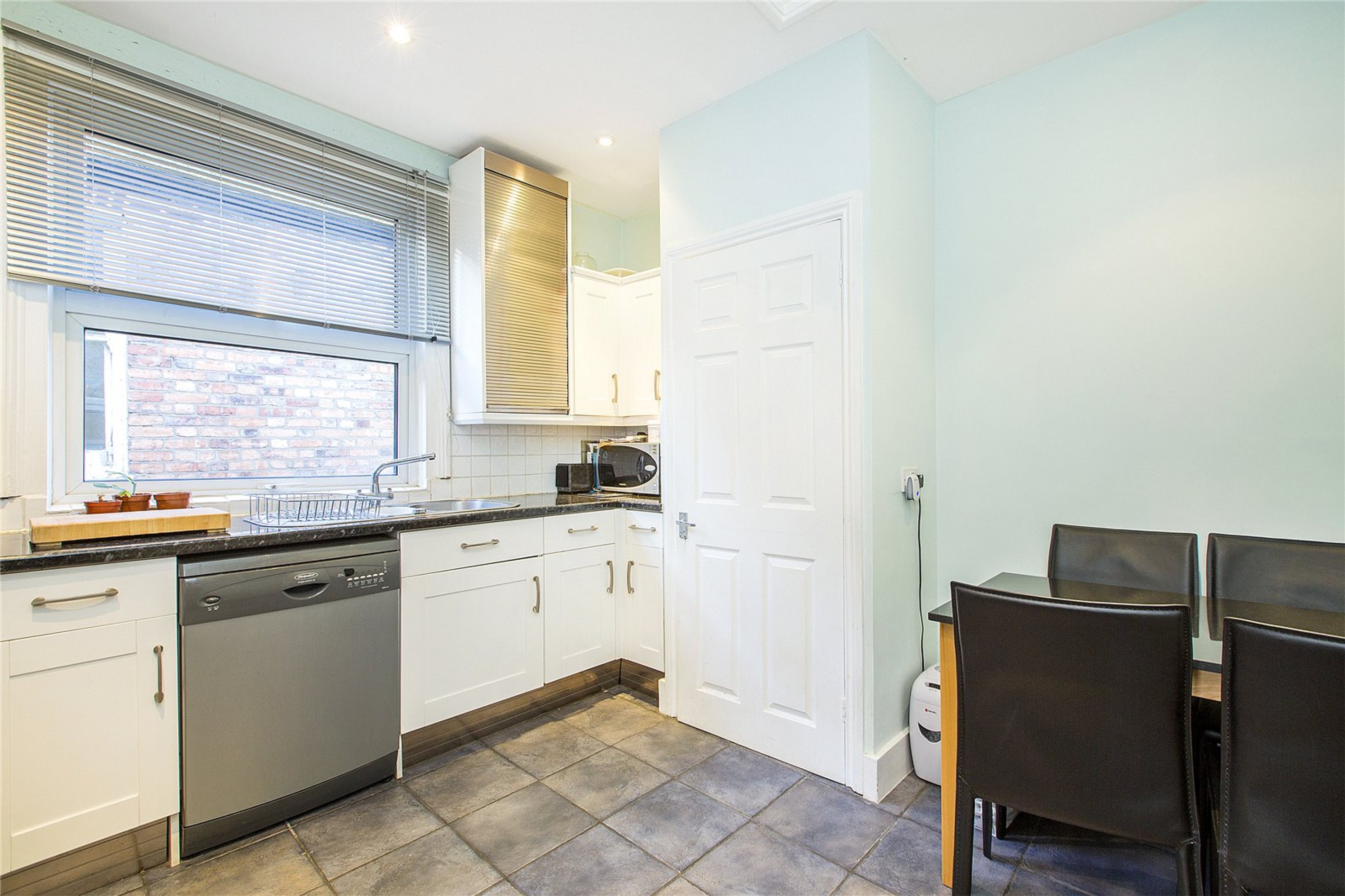 Images for Fulham EAID:163099177 BID:FLS