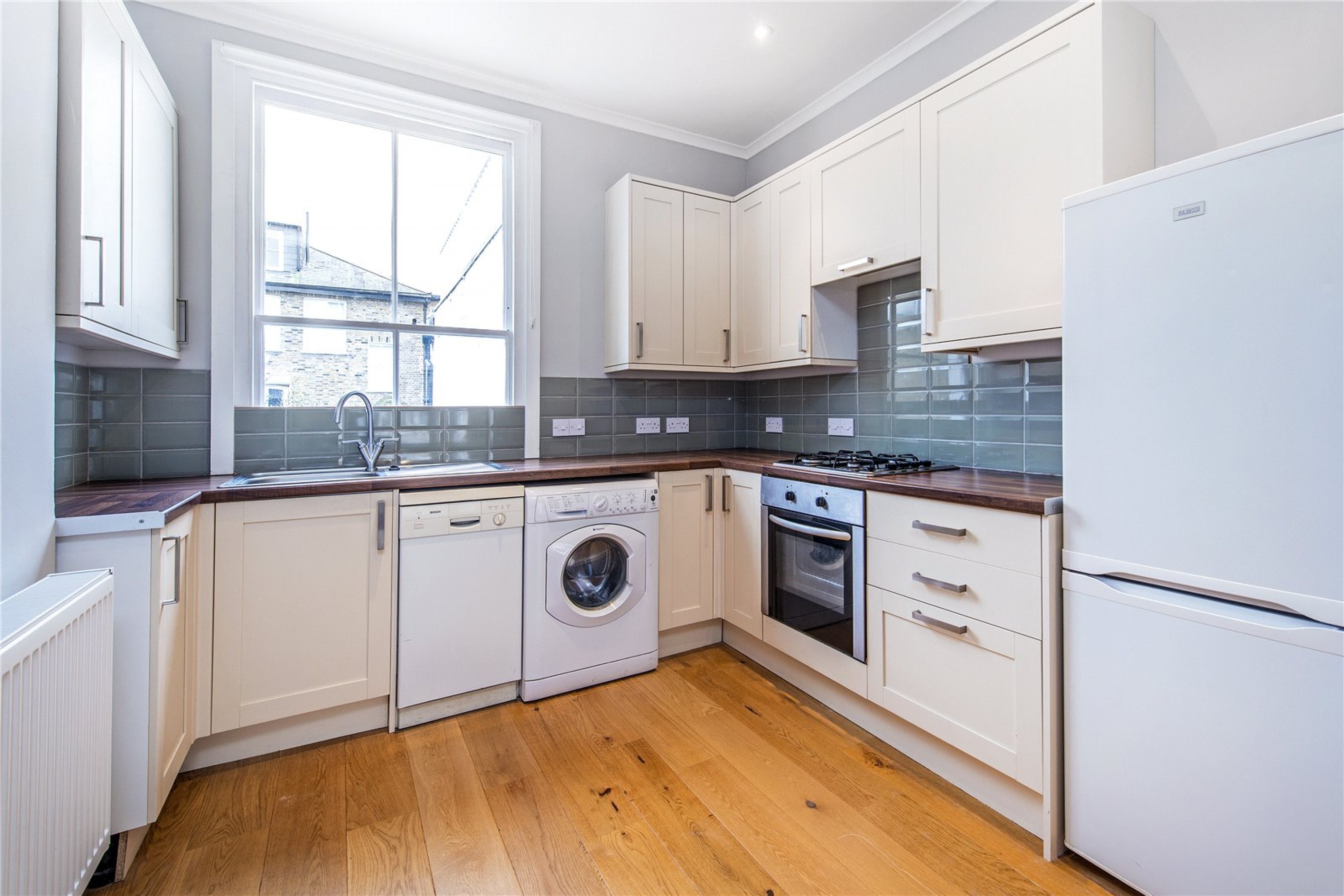 Images for Fulham EAID:163099177 BID:FLS