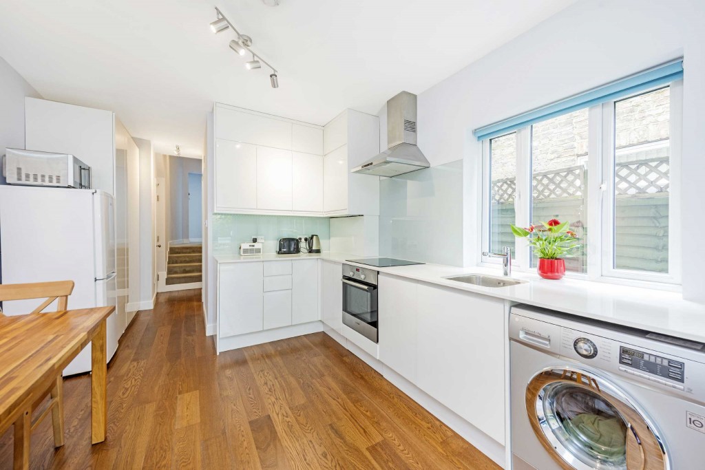 Images for Fulham, London EAID:163099177 BID:FLS