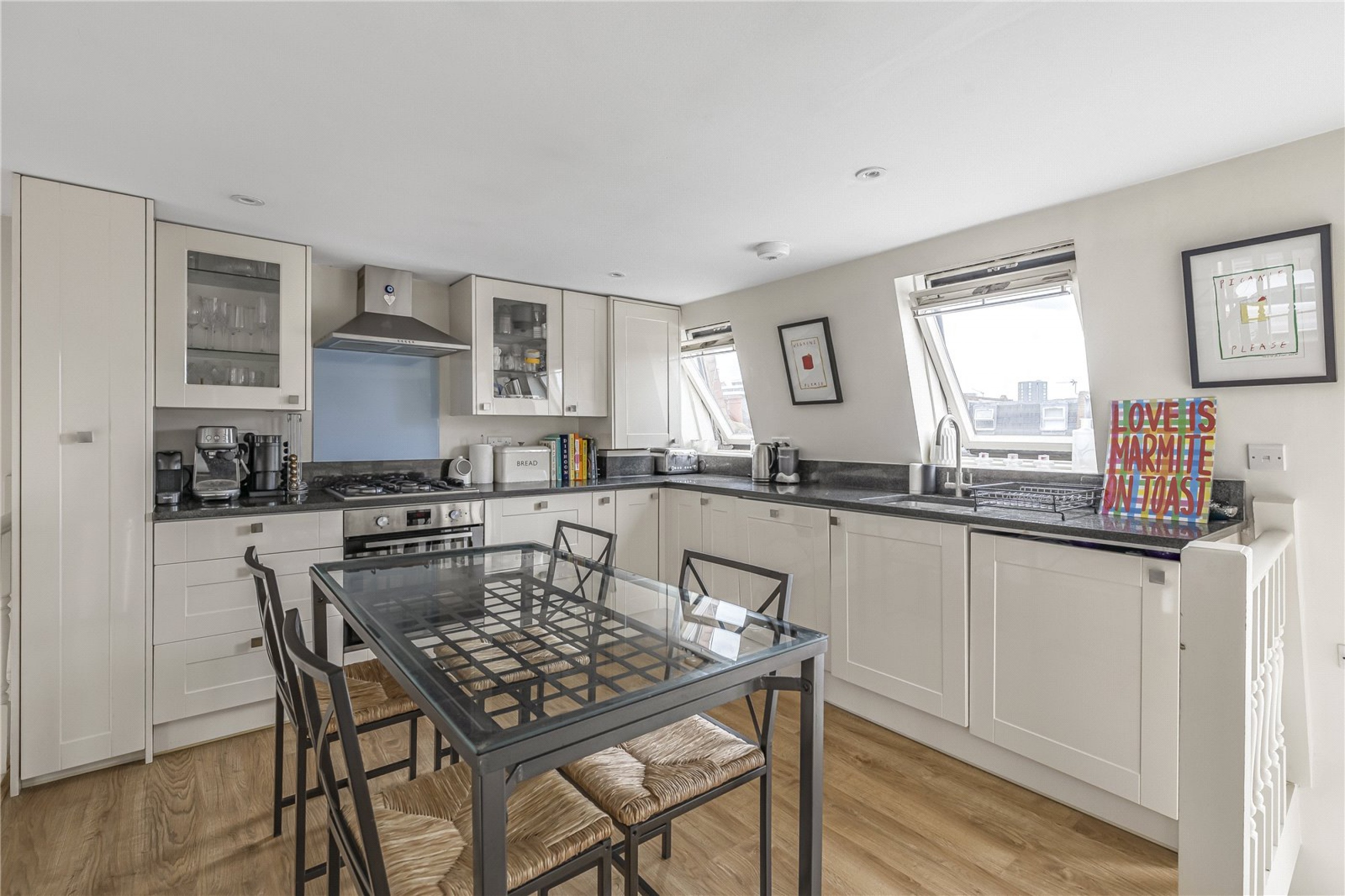 Images for Fulham, London EAID:163099177 BID:FLS